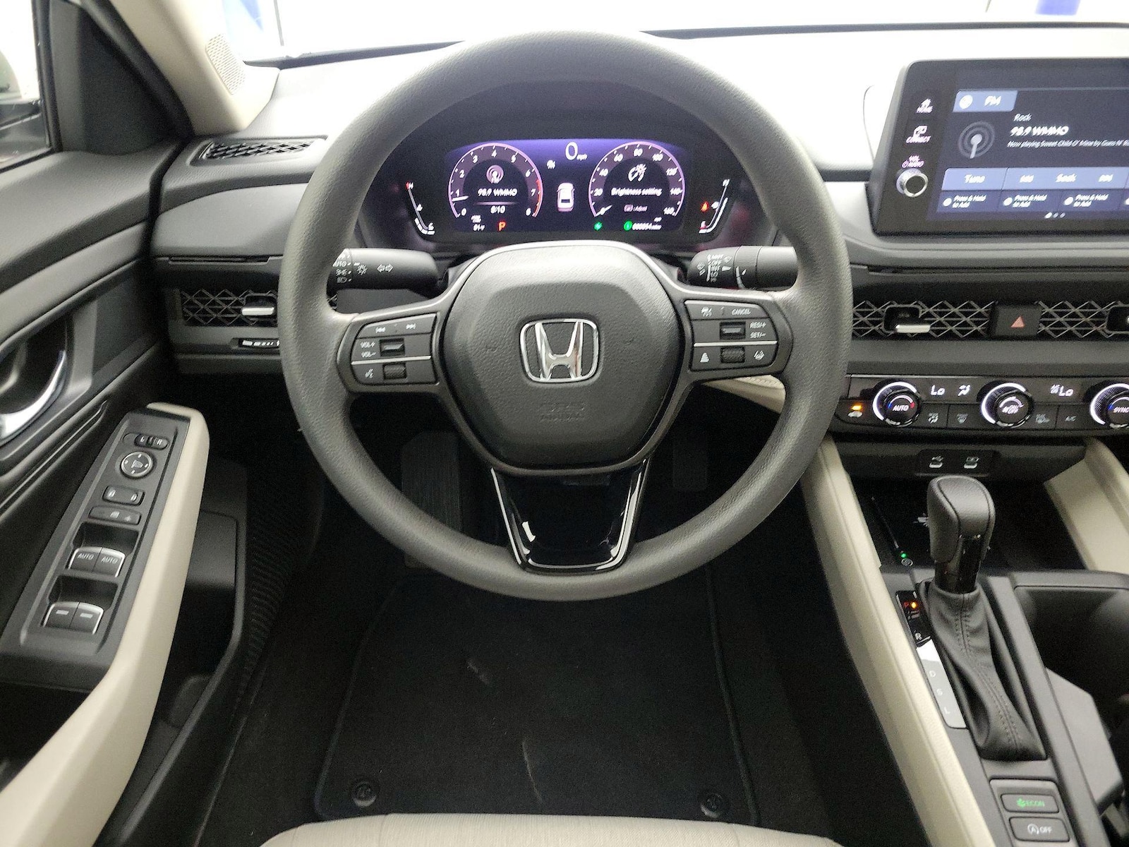 2026 Honda Accord SE - Photo 11