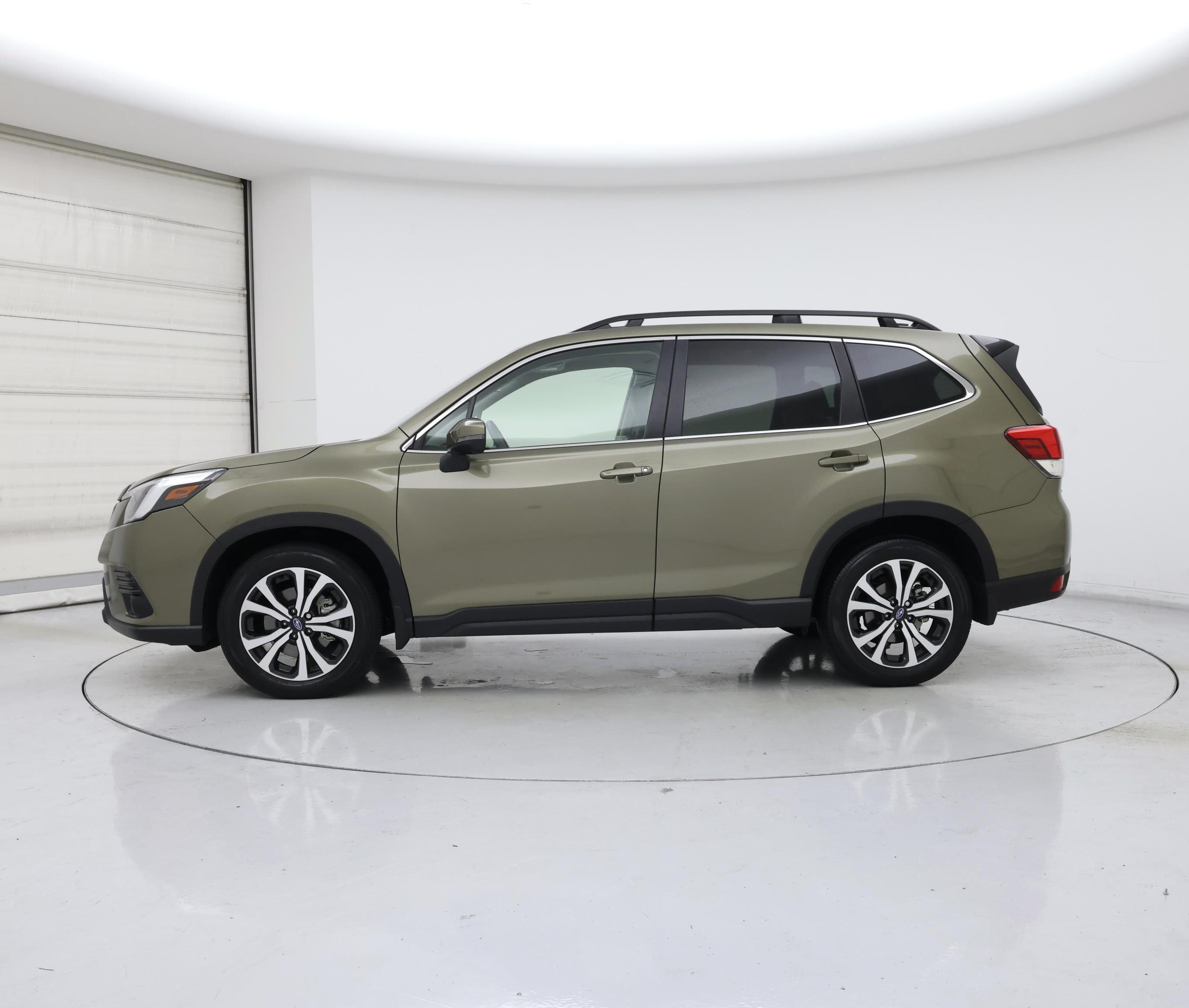 Thumbnail: 2024 Subaru Forester - 3