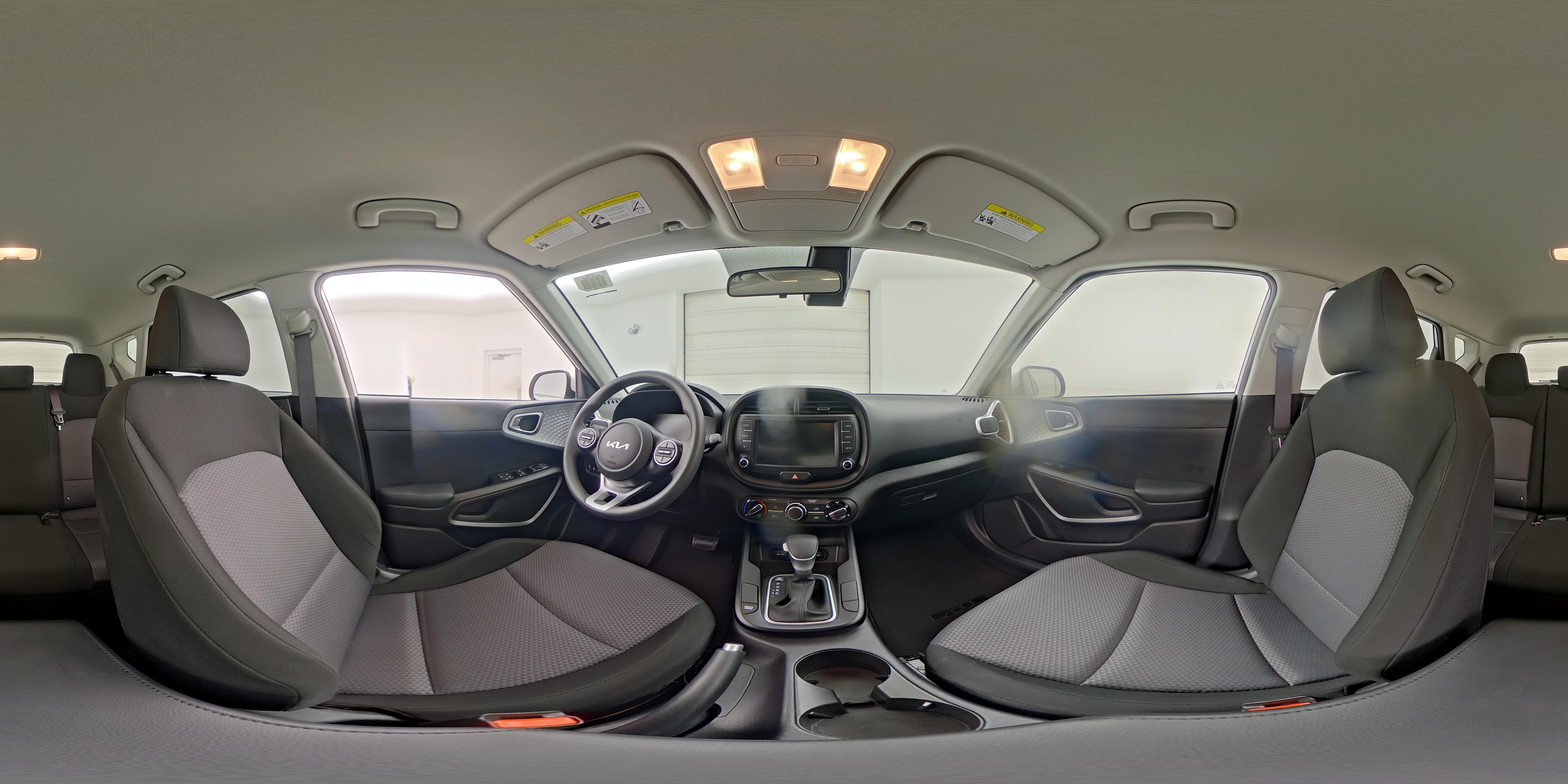 2023 Kia Soul LX - Photo 24