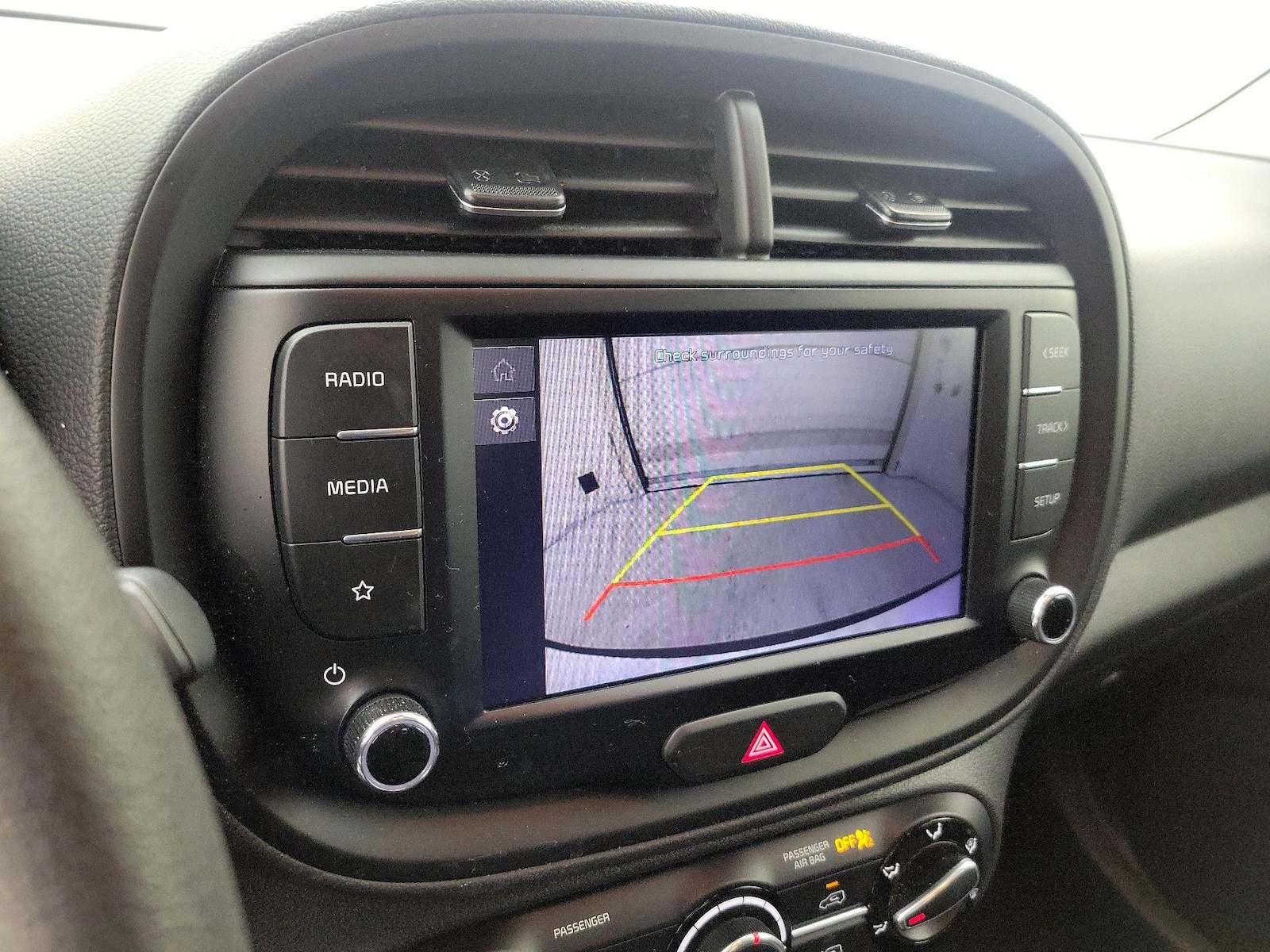 2023 Kia Soul LX - Photo 15