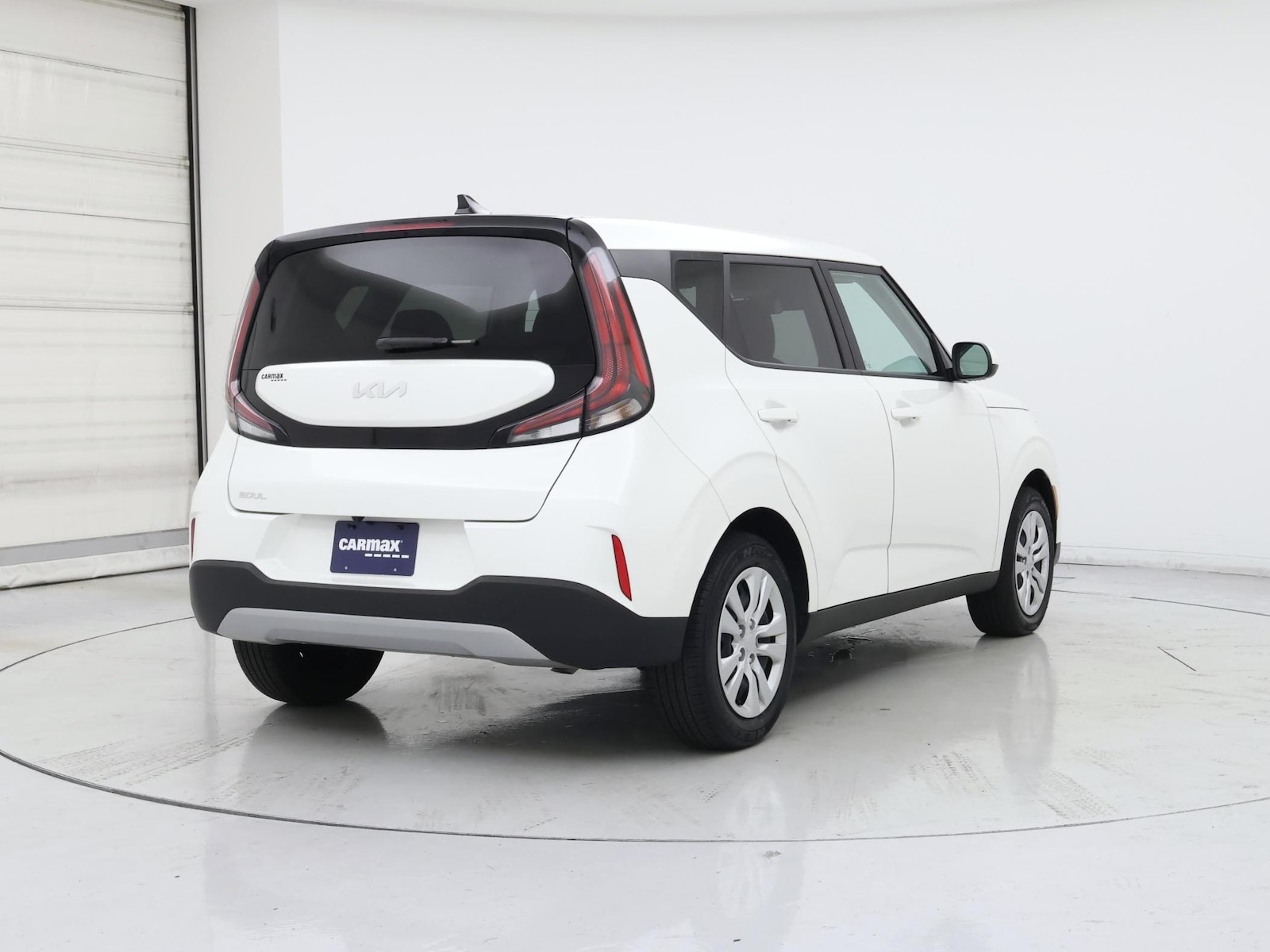 2023 Kia Soul LX - Photo 9