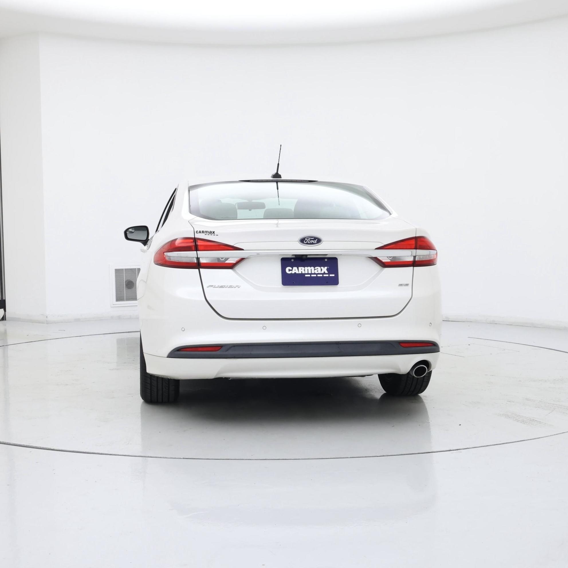 Thumbnail: 2017 Ford Fusion - 6