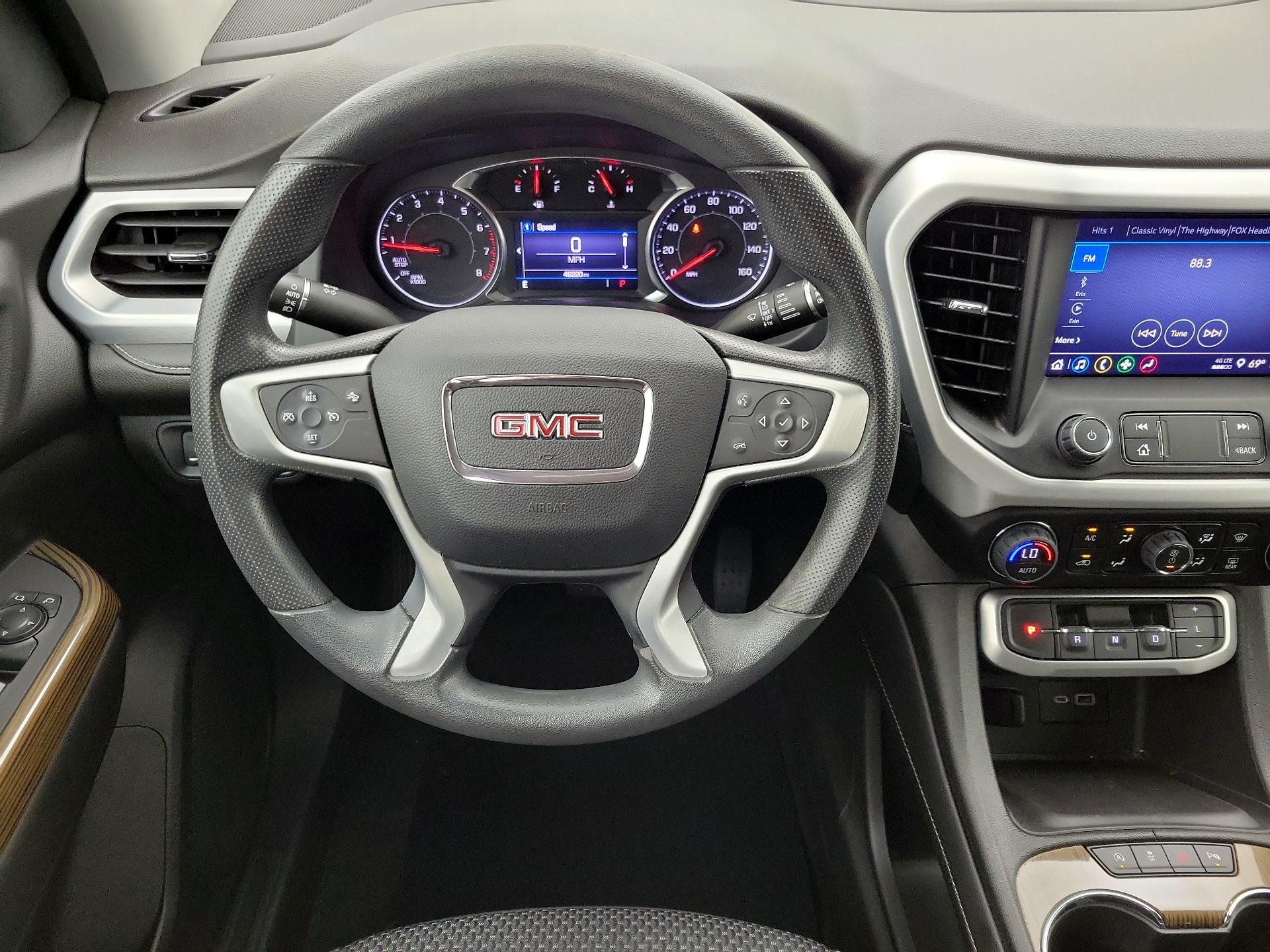 Thumbnail: 2023 GMC Acadia - 10