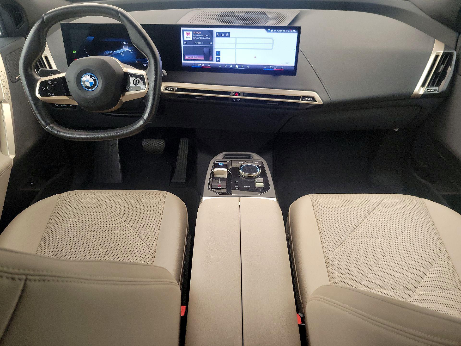 Thumbnail: 2024 BMW iX - 9