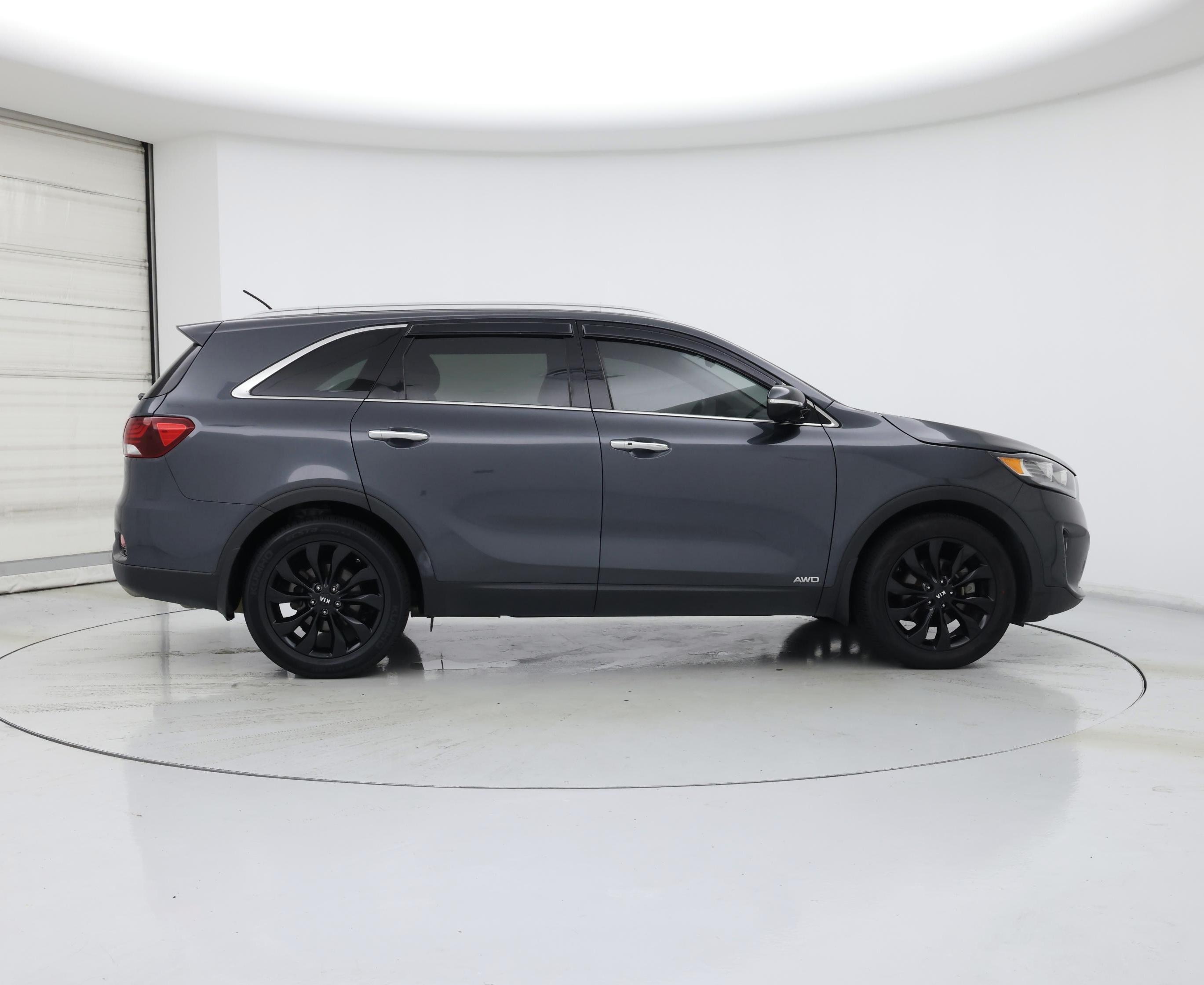 Thumbnail: 2020 Kia Sorento - 7