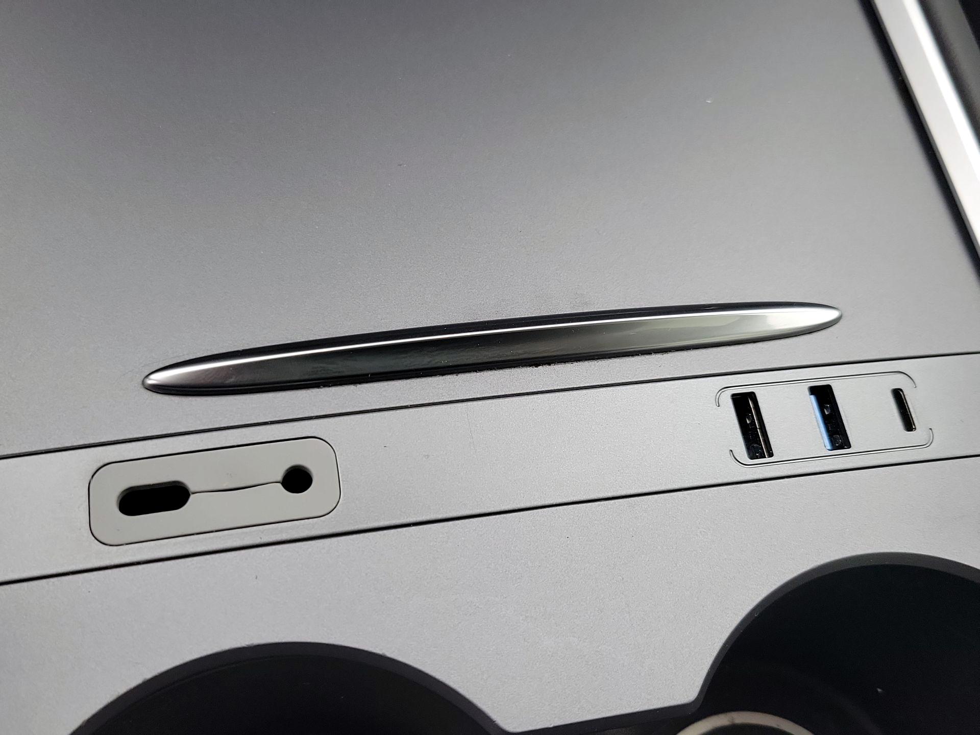Thumbnail: 2023 Tesla Model Y - 18
