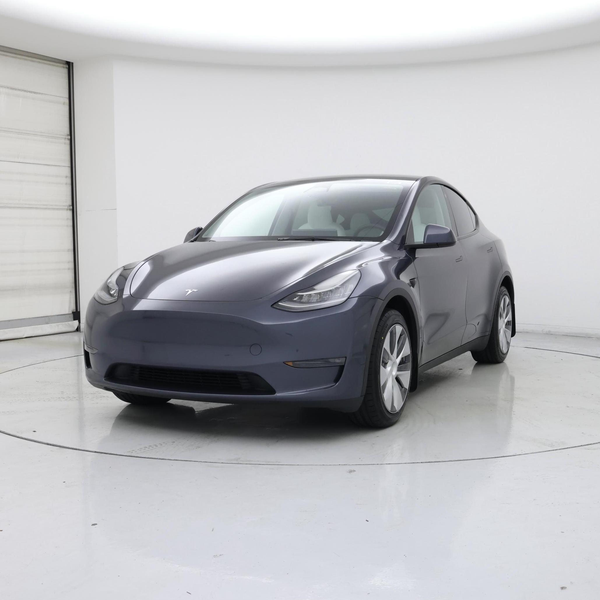 Thumbnail: 2023 Tesla Model Y - 4