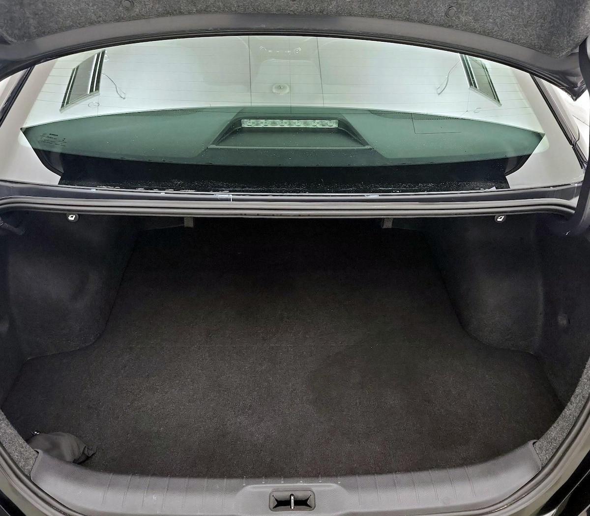 Trunk/Cargo (Seats Up)