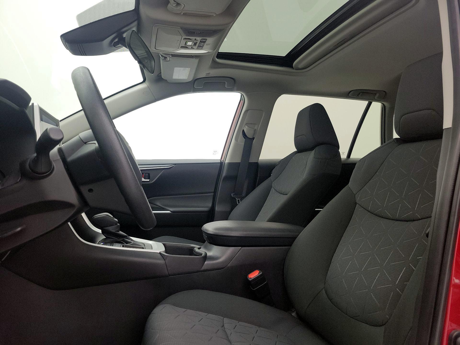 Thumbnail: 2025 Toyota RAV4 - 19