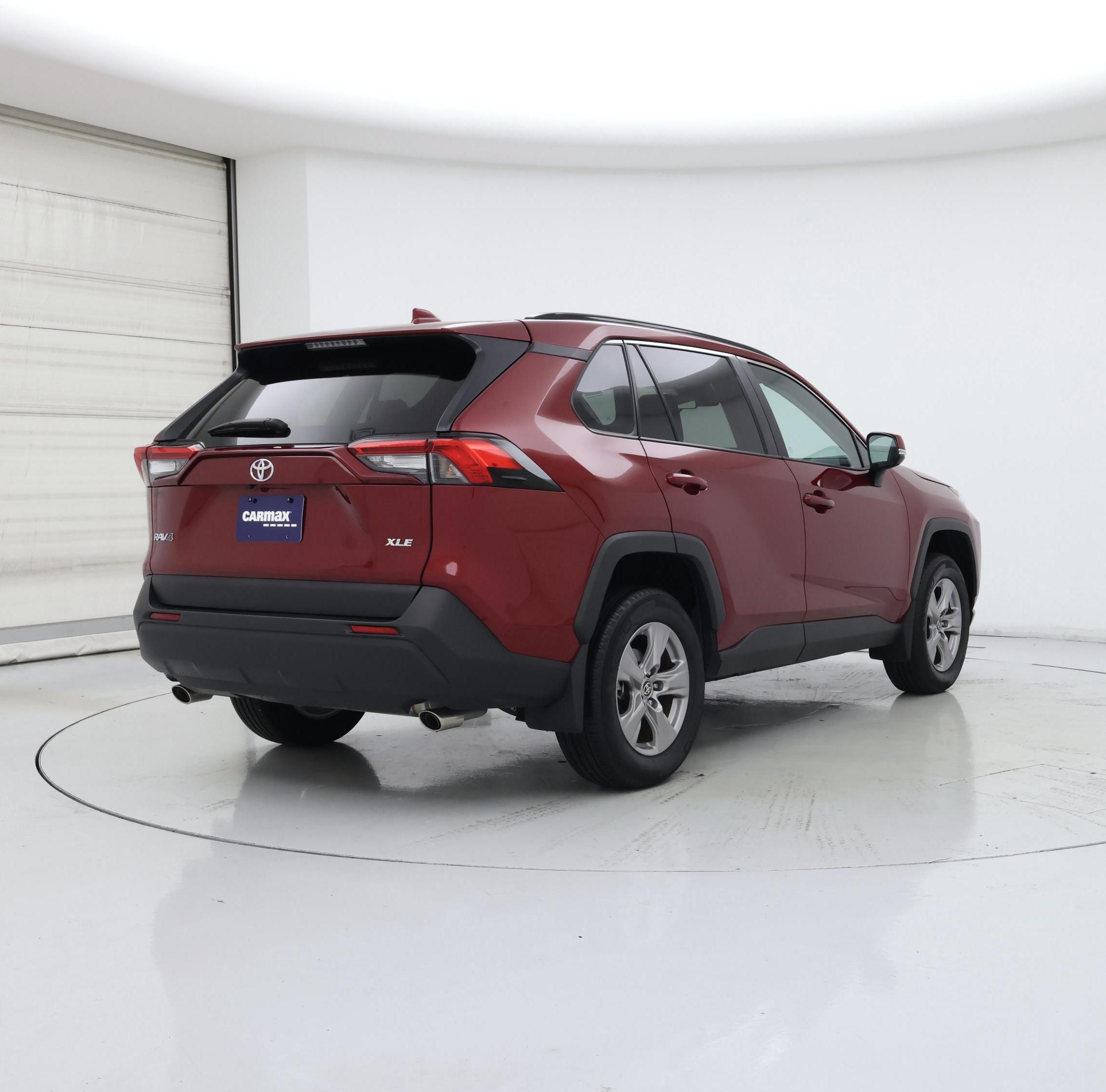 Thumbnail: 2025 Toyota RAV4 - 8