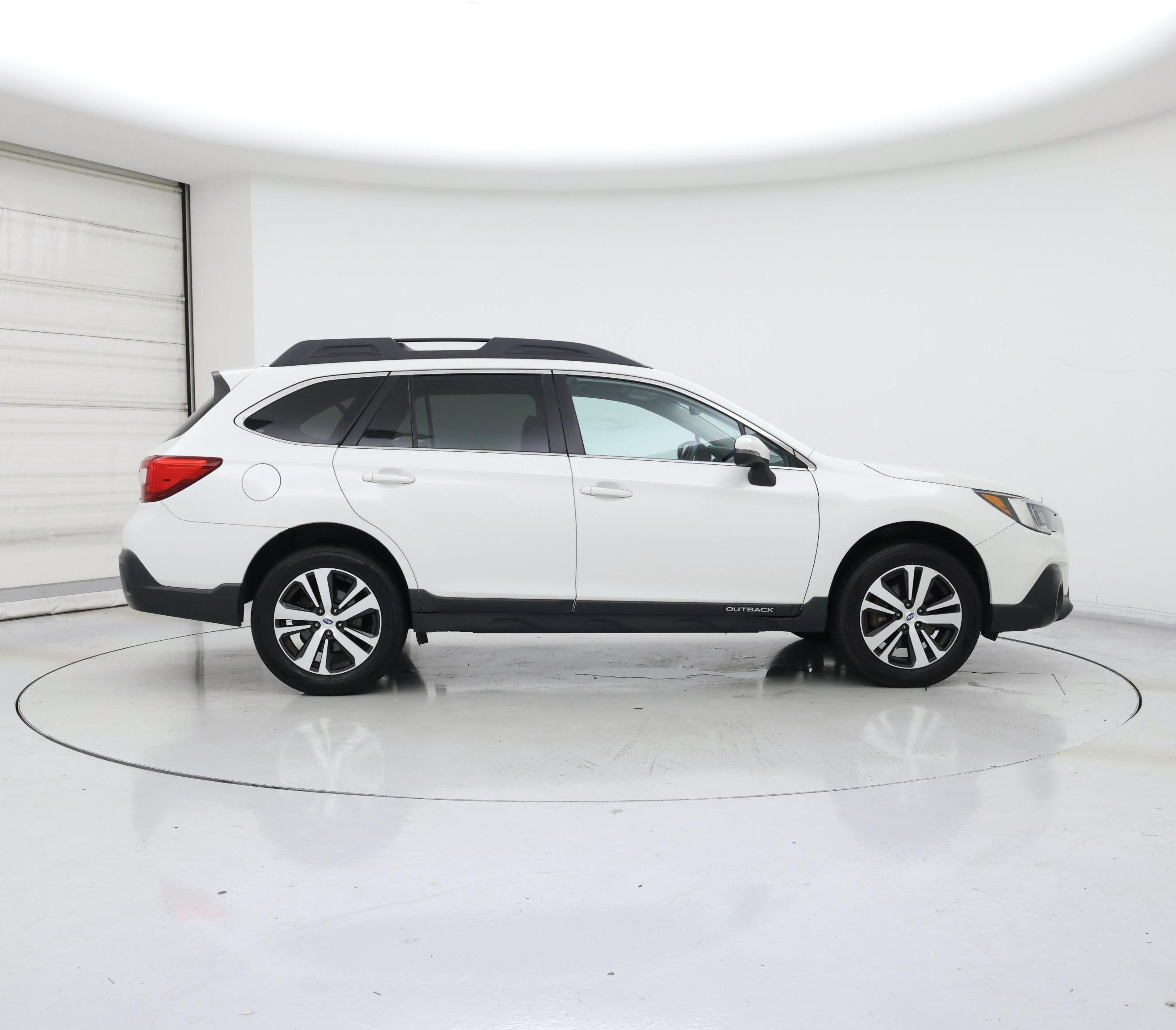 Thumbnail: 2018 Subaru Outback - 7