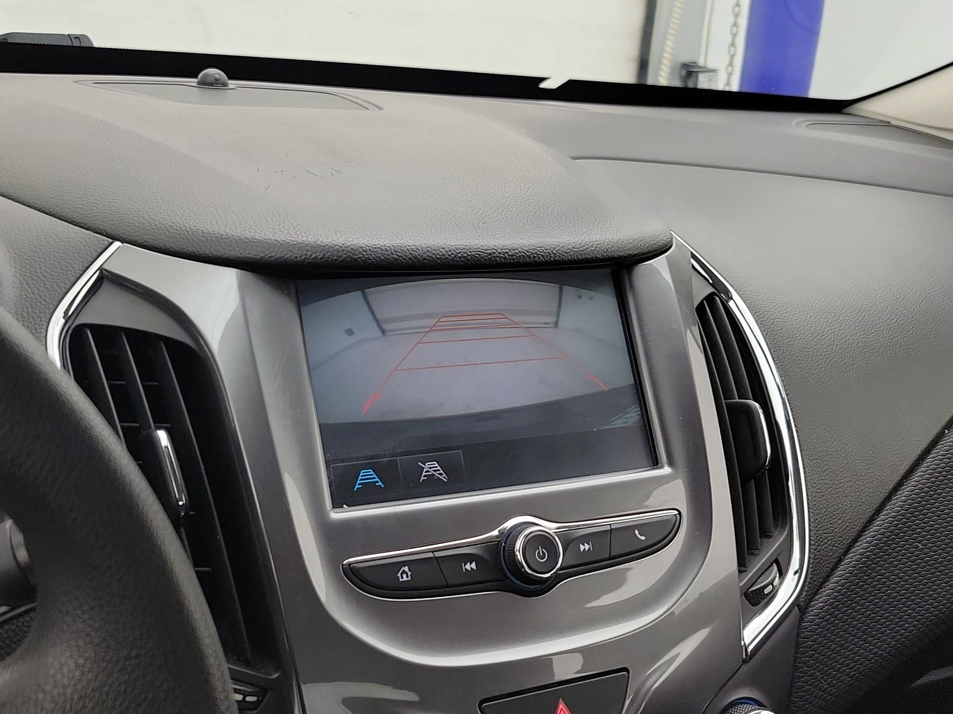 Thumbnail: 2016 Chevrolet Cruze - 14