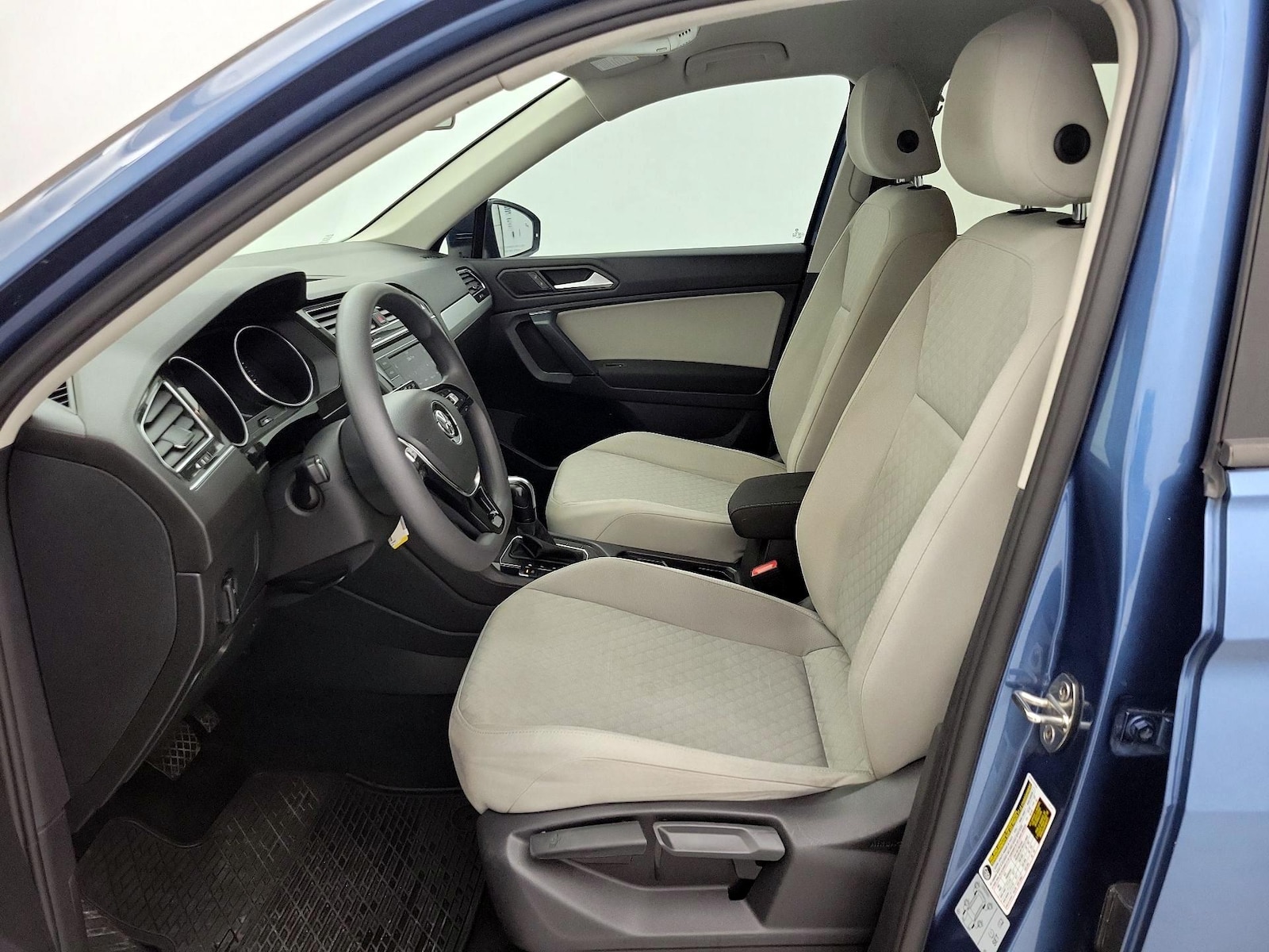 2019 Volkswagen Tiguan S - Photo 12