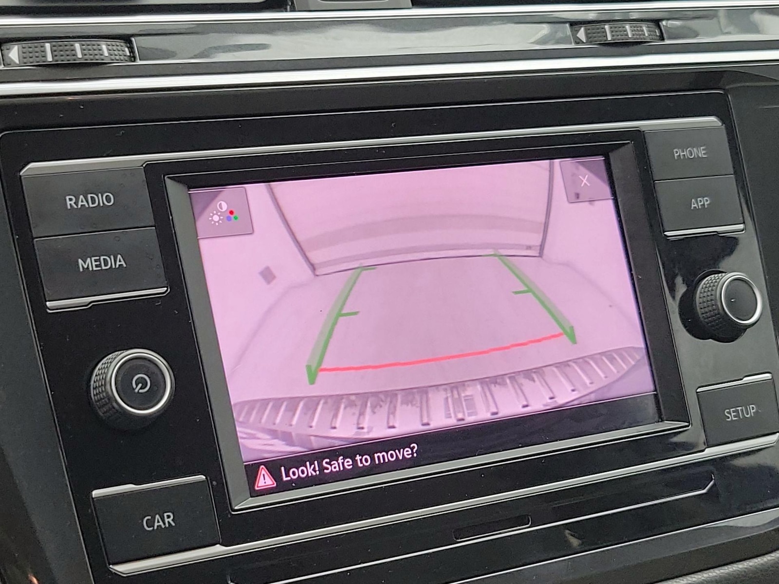 2019 Volkswagen Tiguan S - Photo 15
