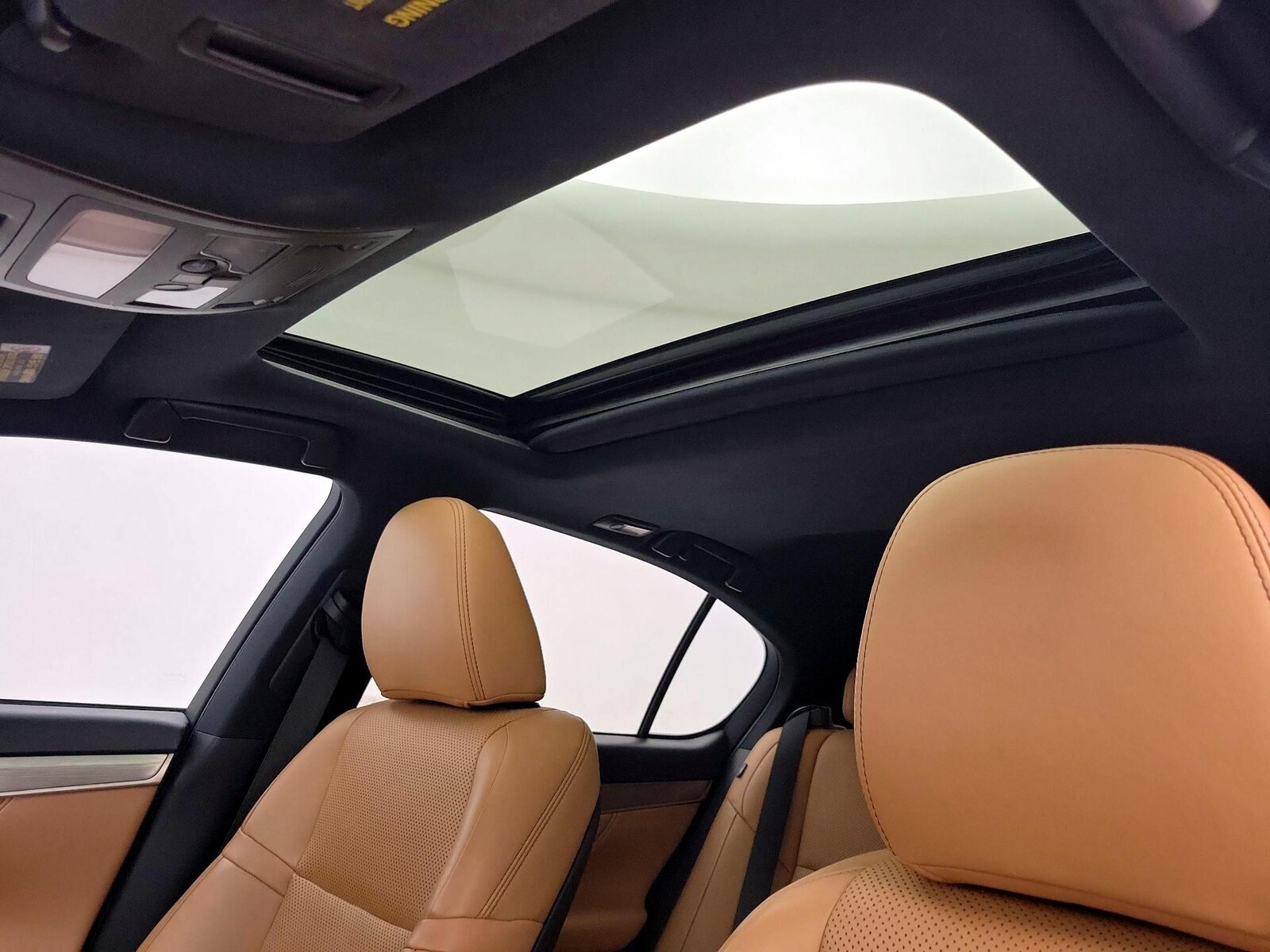 Sunroof(s) & Overhead Airbags