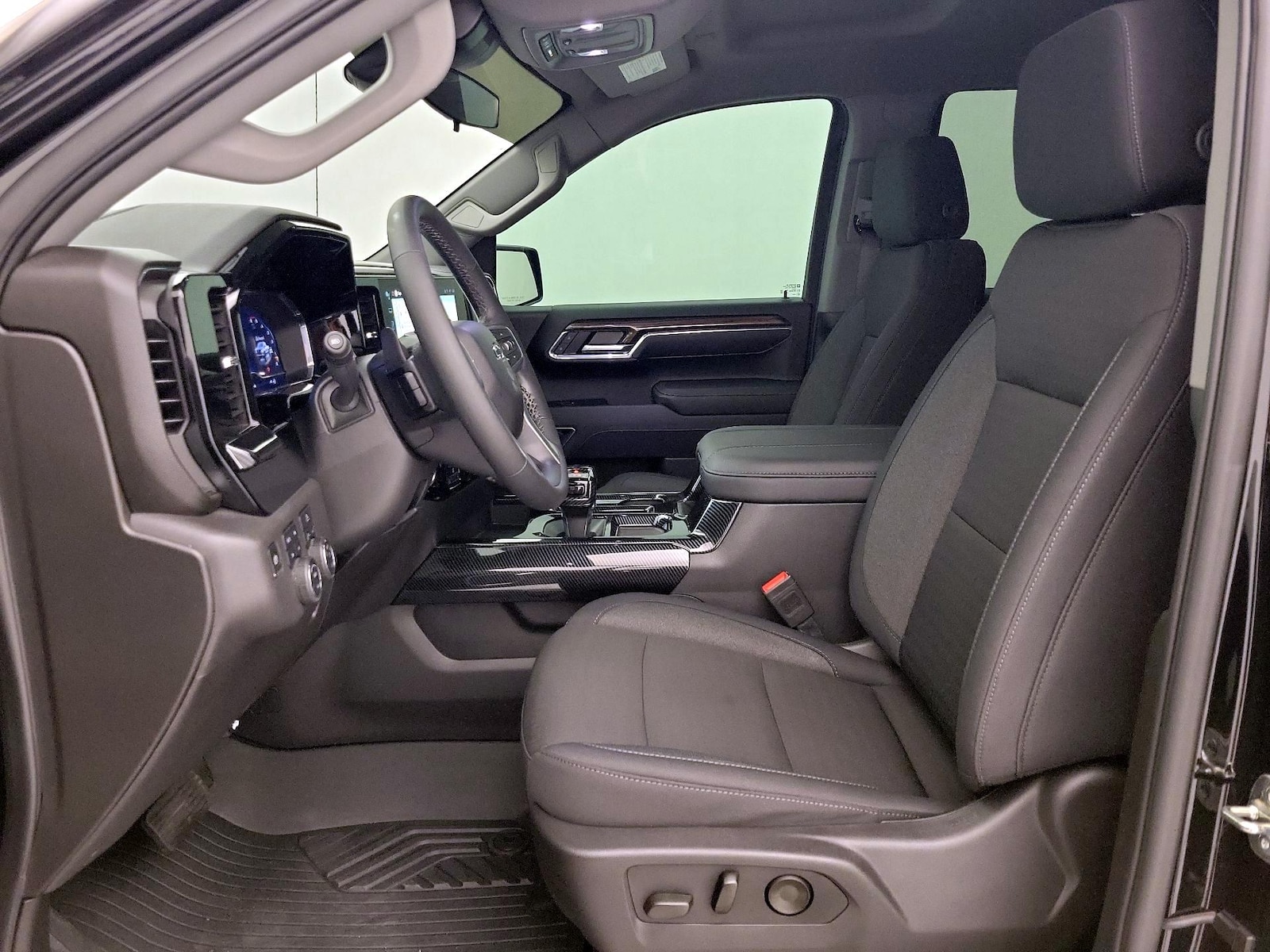 2025 Chevrolet Silverado 1500 LT Trail Boss - Photo 12