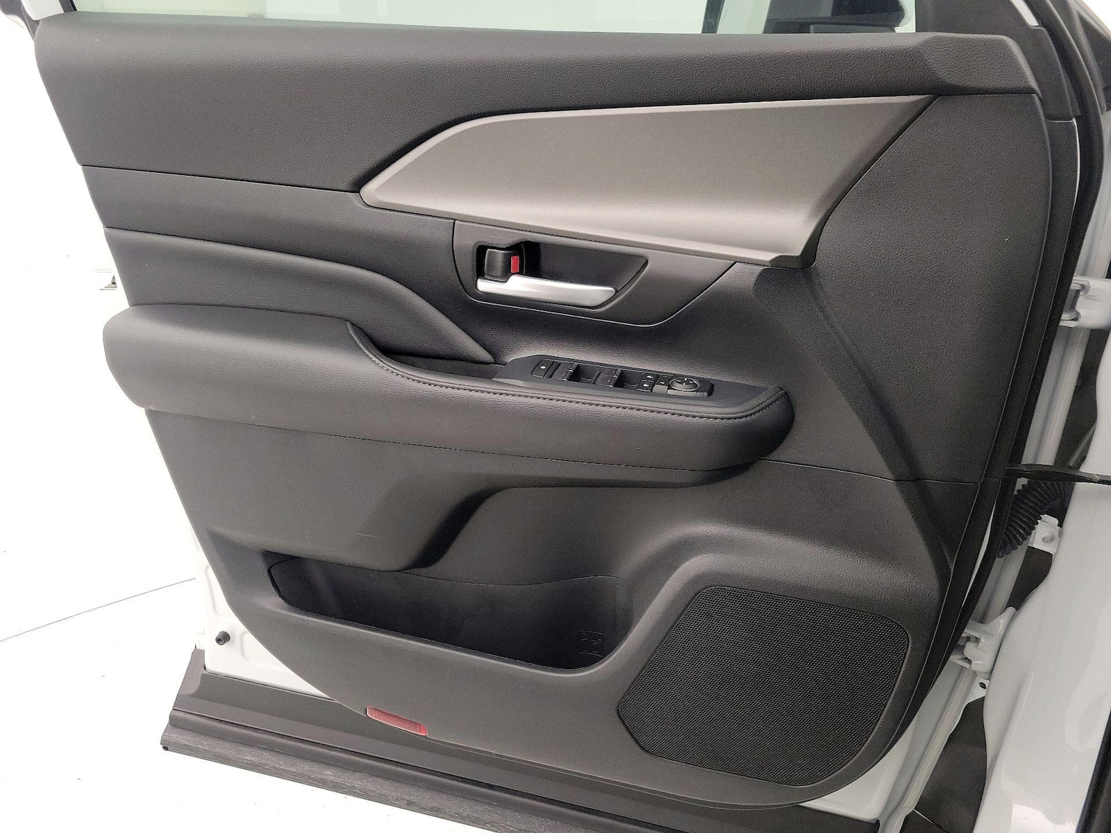2024 Toyota Grand Highlander XLE - Photo 13