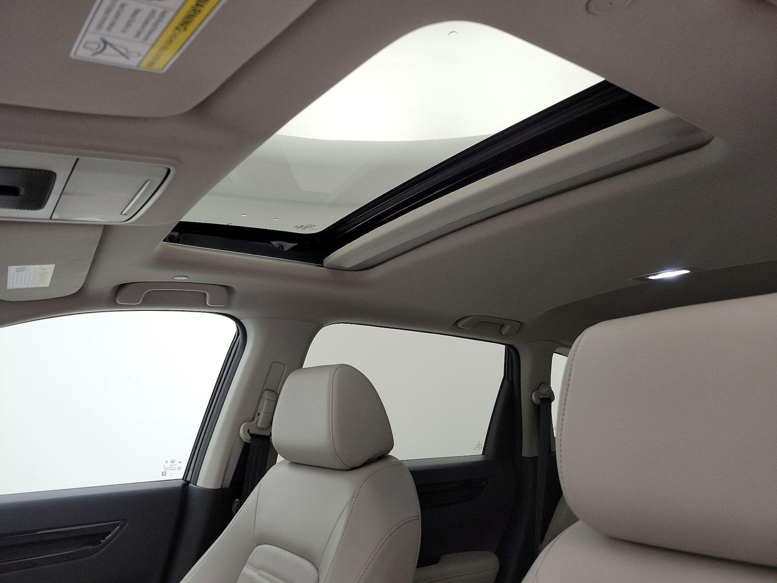 Sunroof(s) & Overhead Airbags