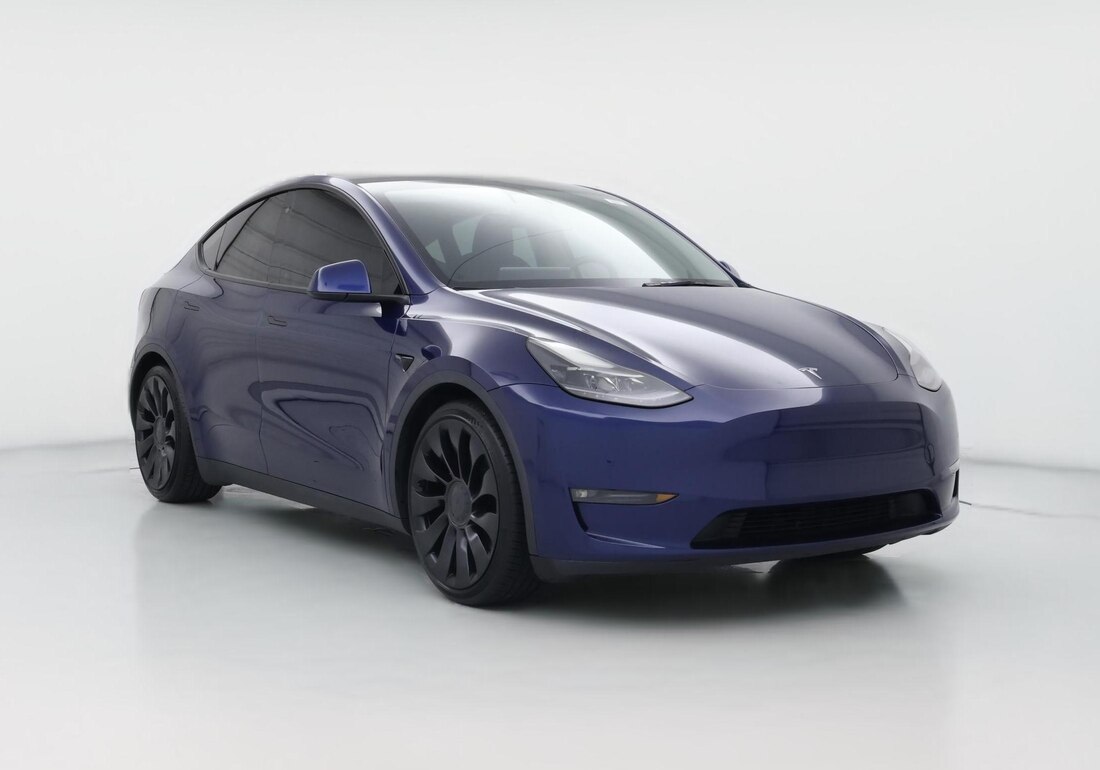 2022 Tesla Model Y Performance All-Wheel Drive in Blue — CarMax photo