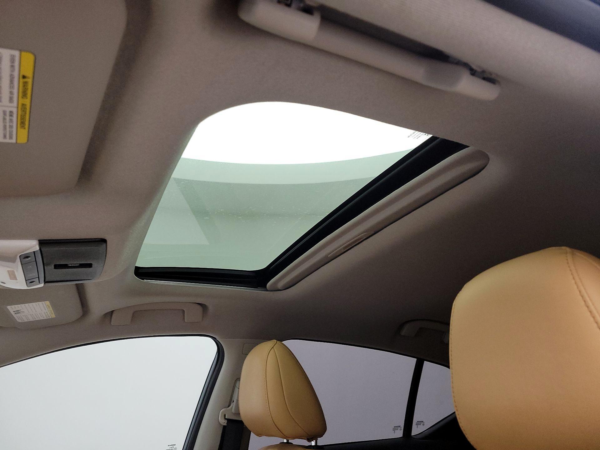 Thumbnail: 2024 Nissan Sentra - 19