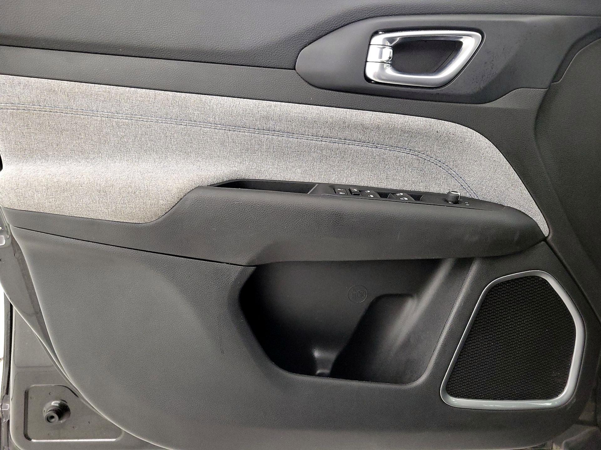 Thumbnail: 2025 Jeep Compass - 12