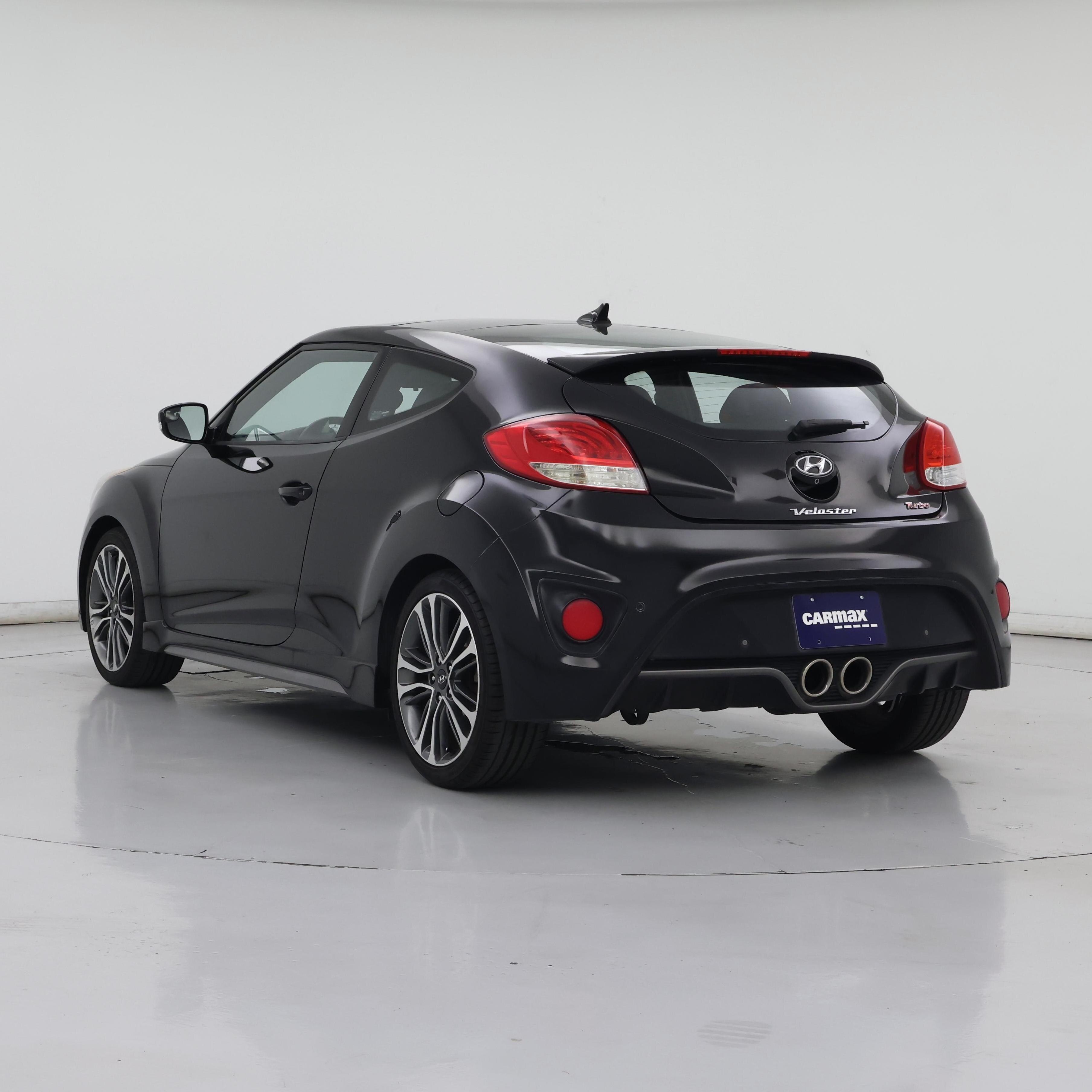 Thumbnail: 2016 Hyundai Veloster - 2