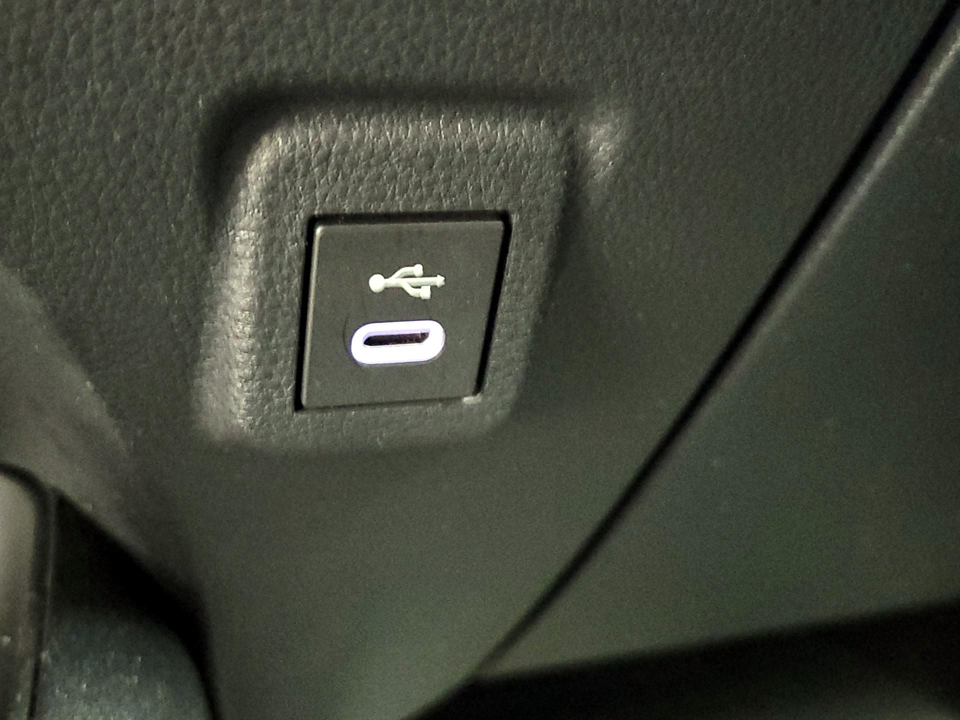 Thumbnail: 2023 Toyota Corolla - 19