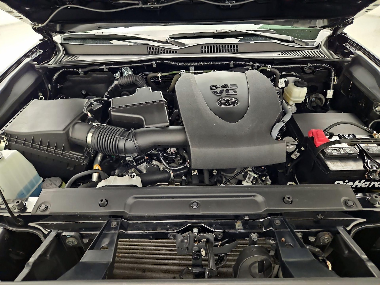 2023 Toyota Tacoma TRD Sport - Photo 21