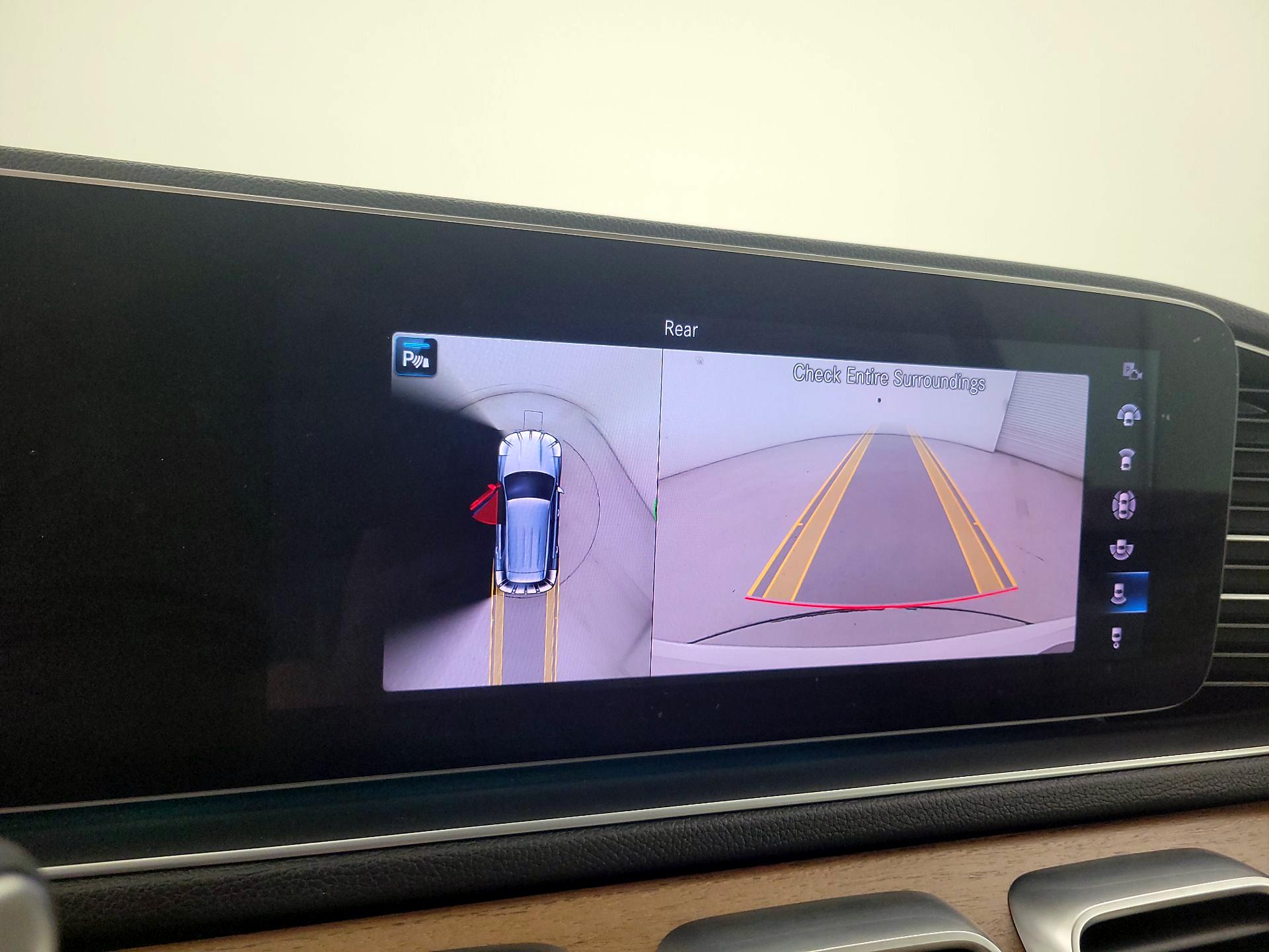 Thumbnail: 2023 Mercedes-Benz GLE - 14