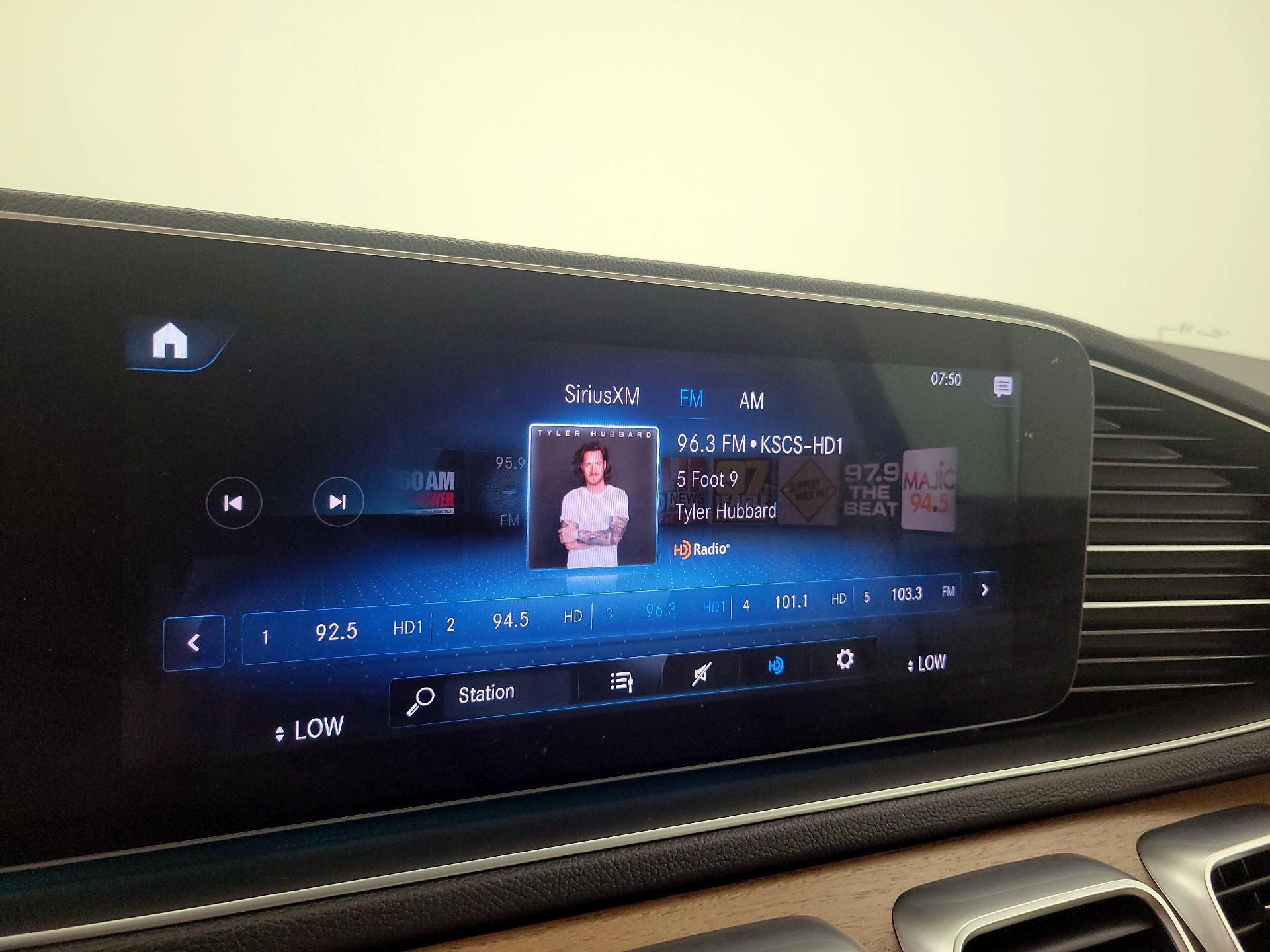 Thumbnail: 2023 Mercedes-Benz GLE - 15