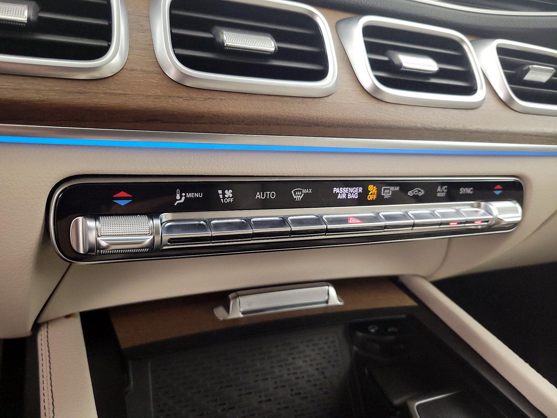 Thumbnail: 2023 Mercedes-Benz GLE - 16