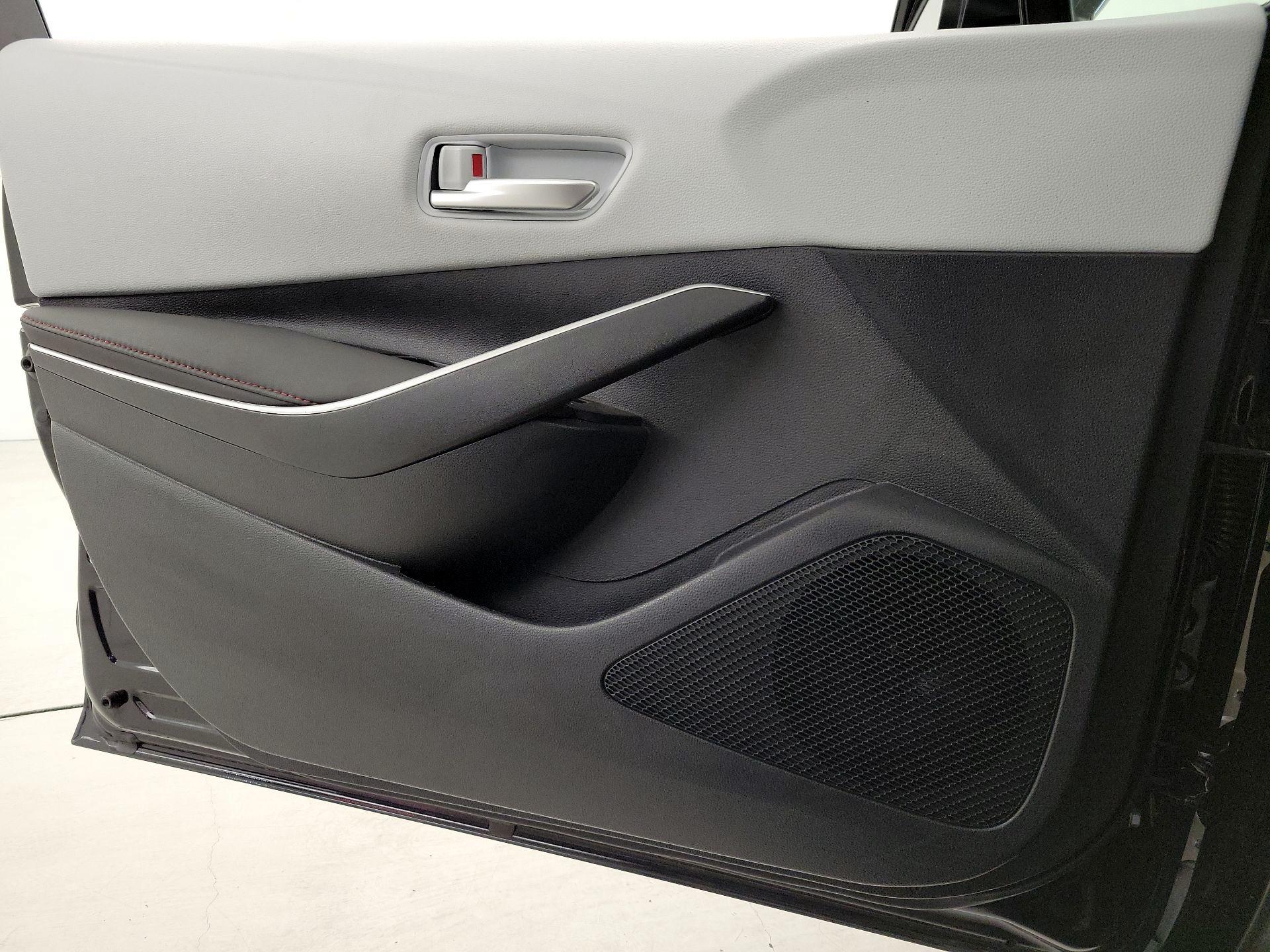 Thumbnail: 2025 Toyota Corolla - 12