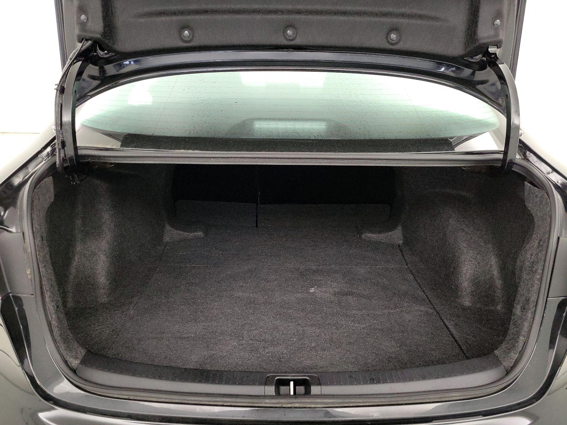 Thumbnail: 2025 Toyota Corolla - 19