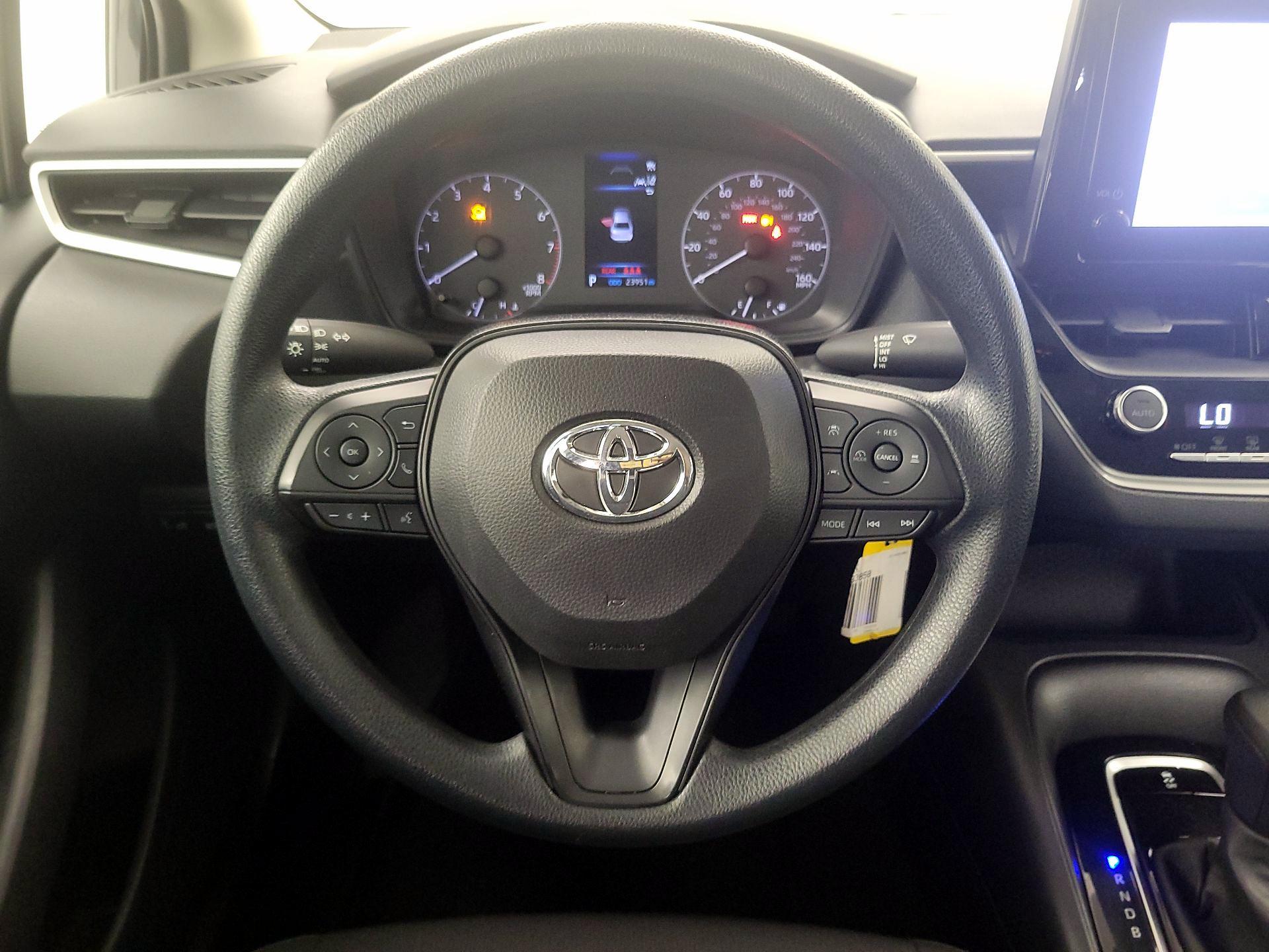 Thumbnail: 2025 Toyota Corolla - 10