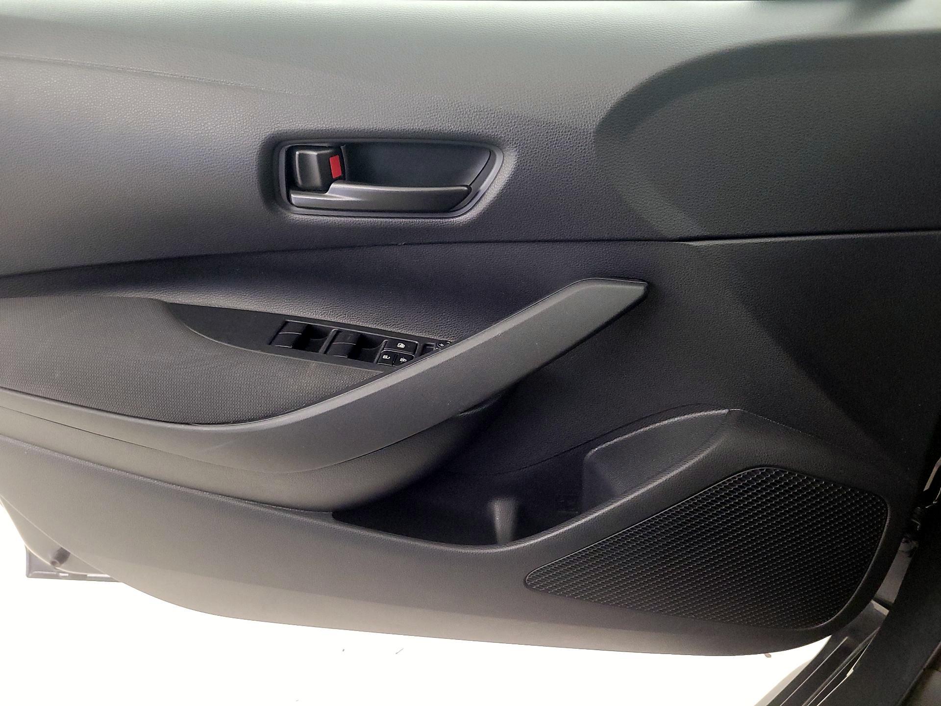 Thumbnail: 2025 Toyota Corolla - 12