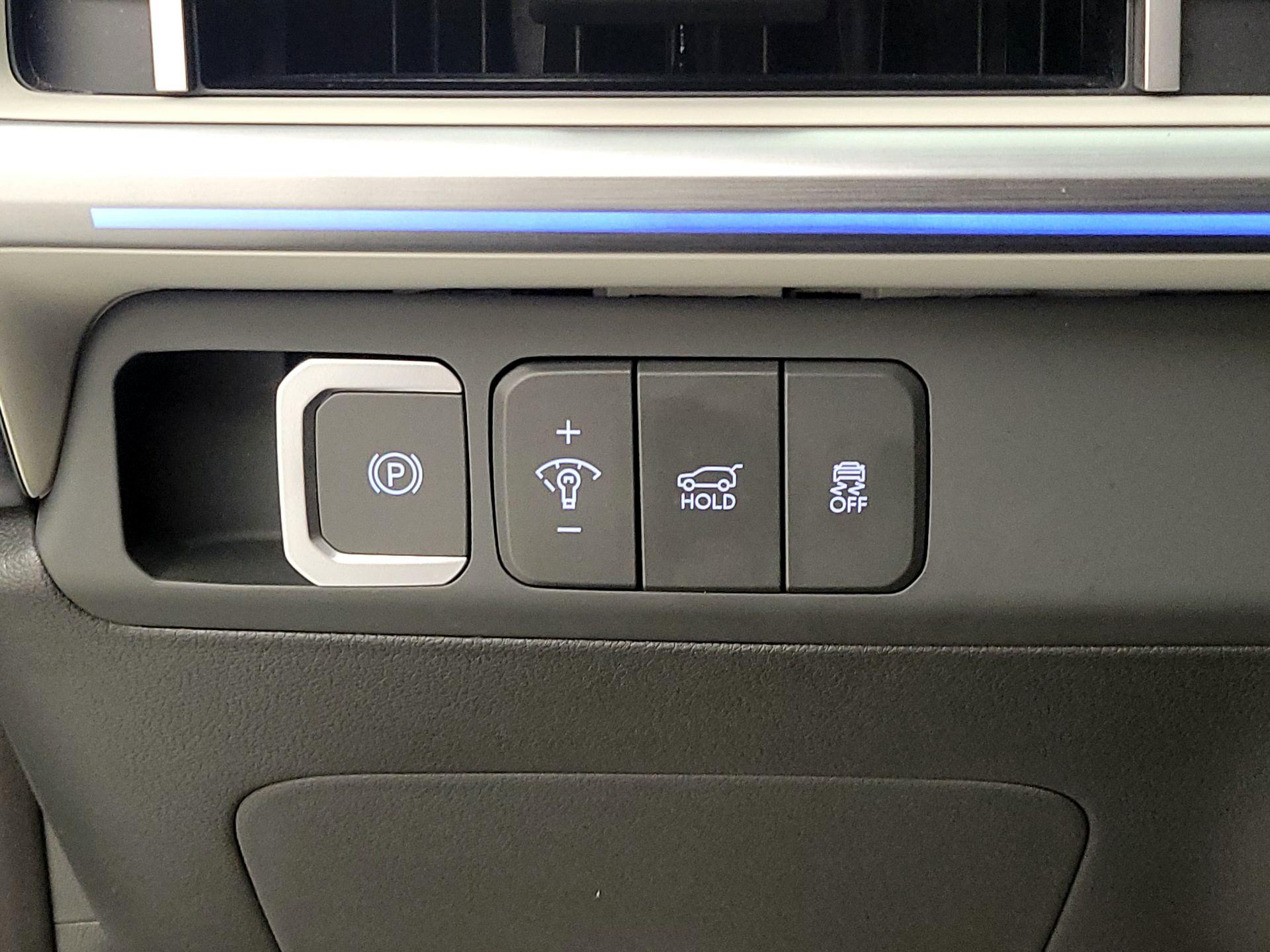 Thumbnail: 2024 Hyundai Santa Fe - 13