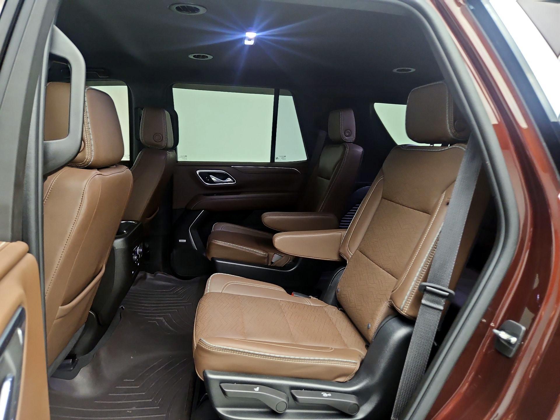 Thumbnail: 2023 Chevrolet Tahoe - 19