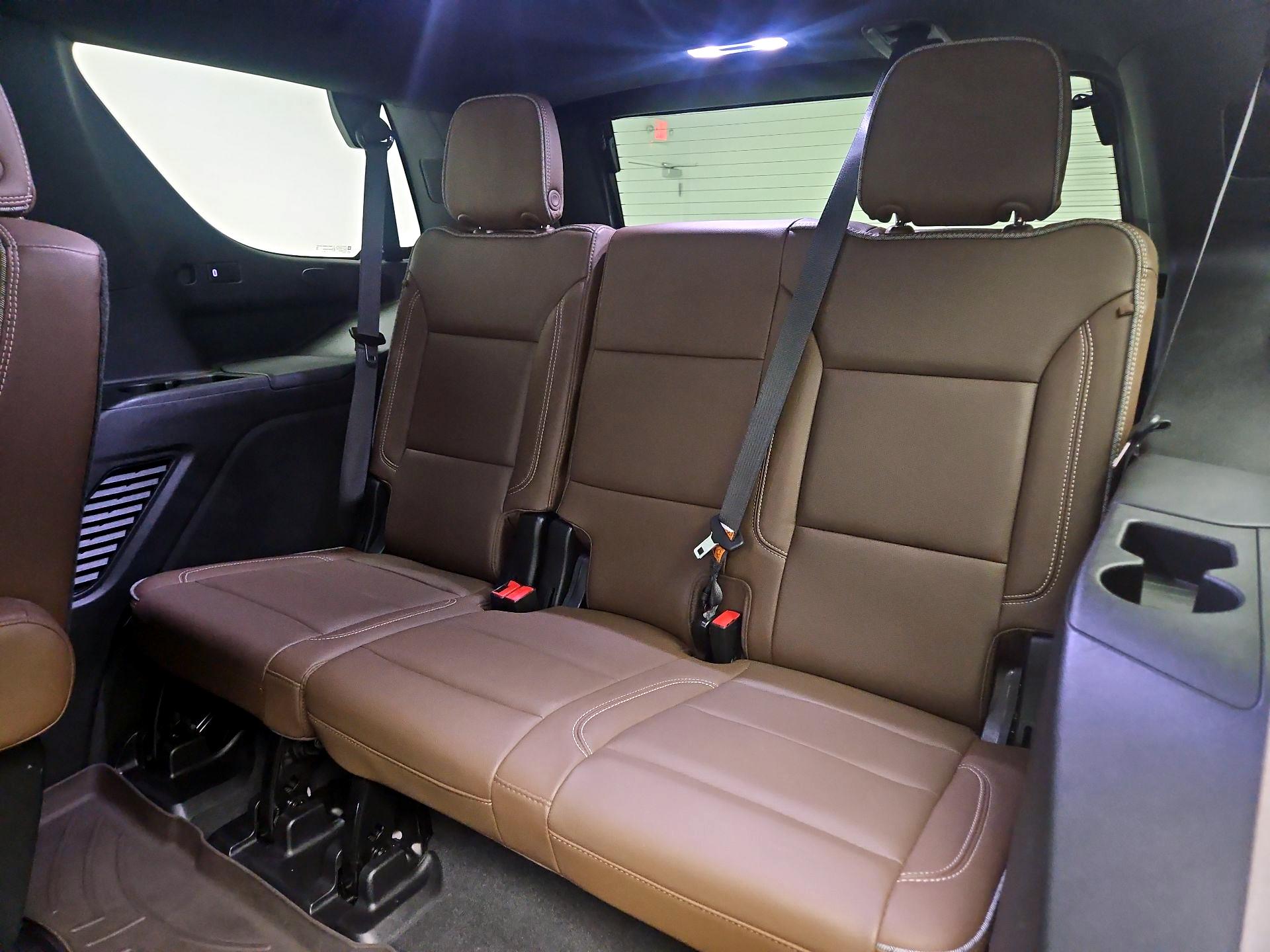 Thumbnail: 2023 Chevrolet Tahoe - 20