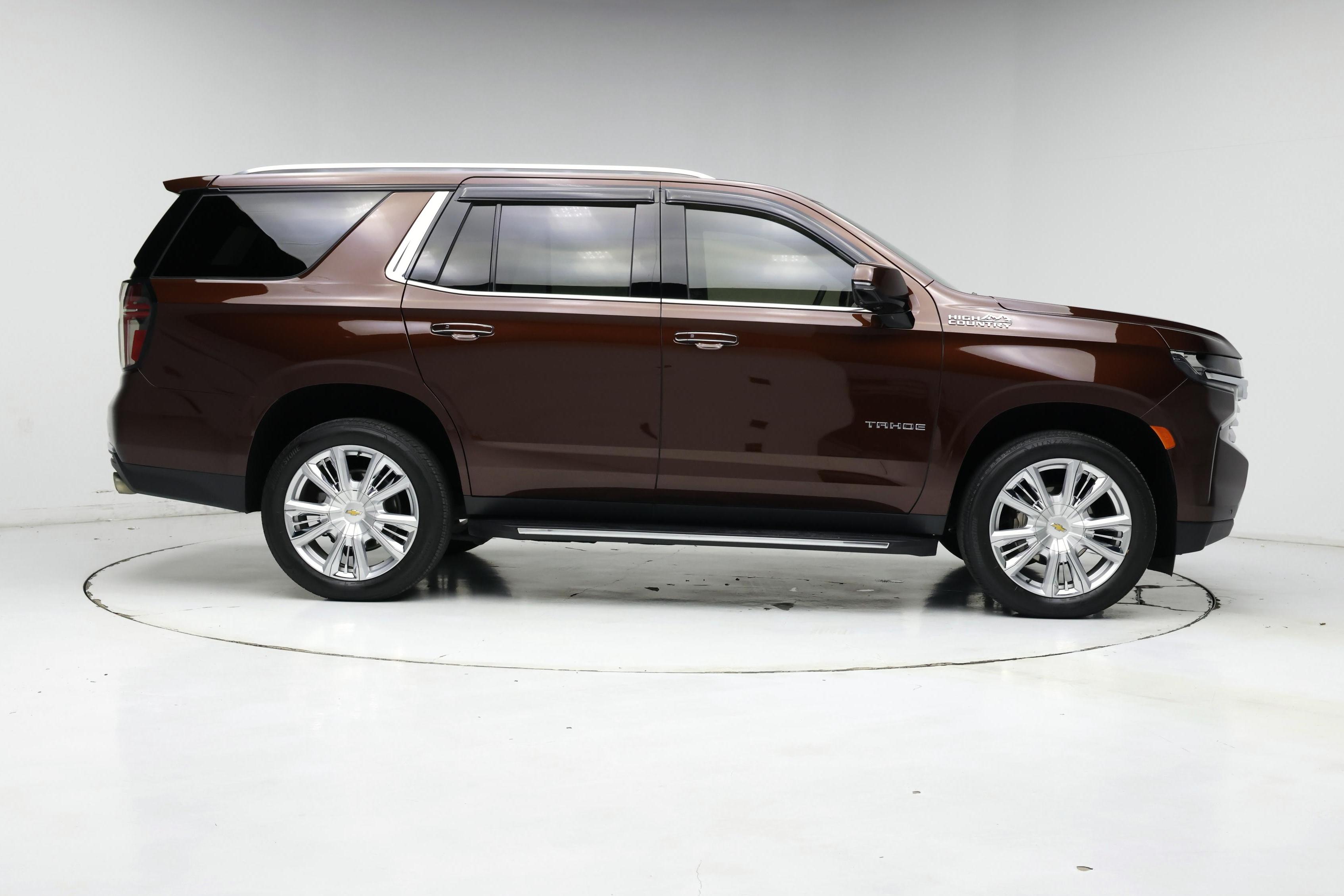 Thumbnail: 2023 Chevrolet Tahoe - 7