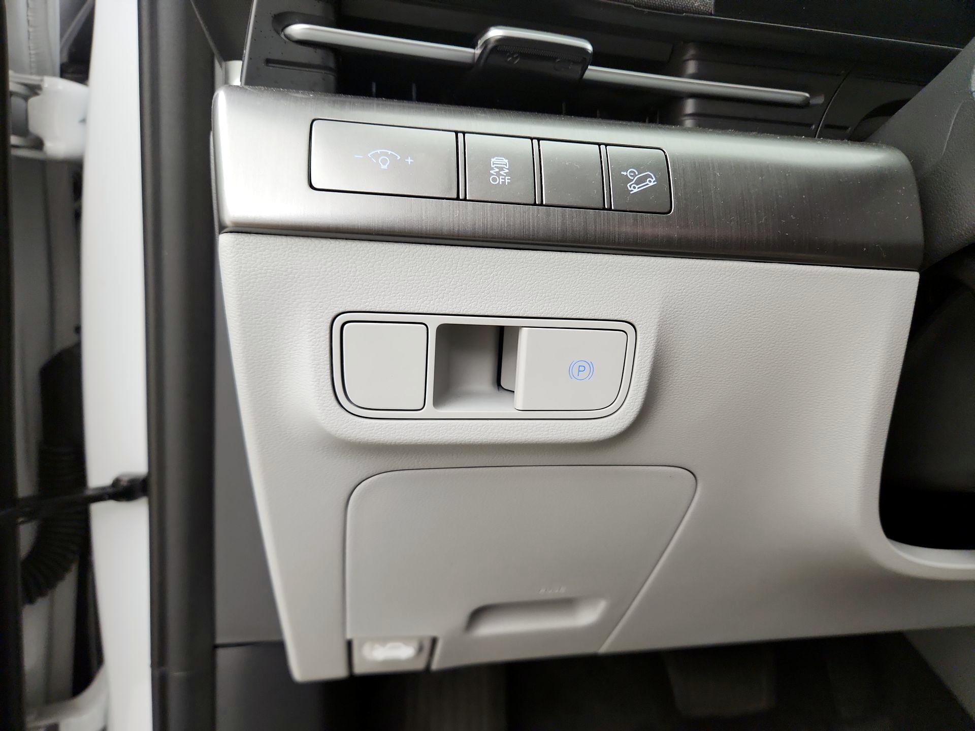 Thumbnail: 2025 Hyundai Kona - 13