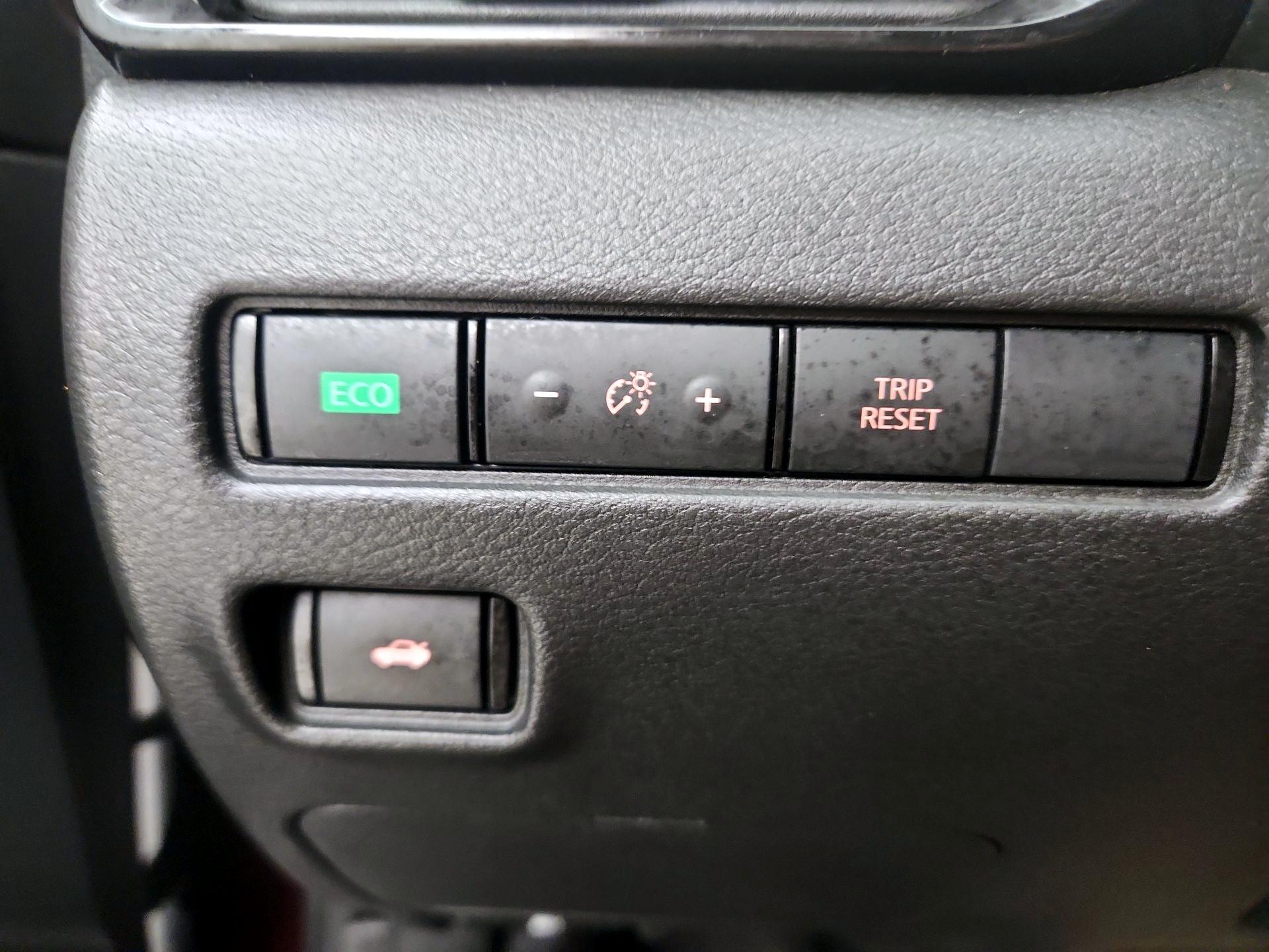 Thumbnail: 2023 Nissan Sentra - 13