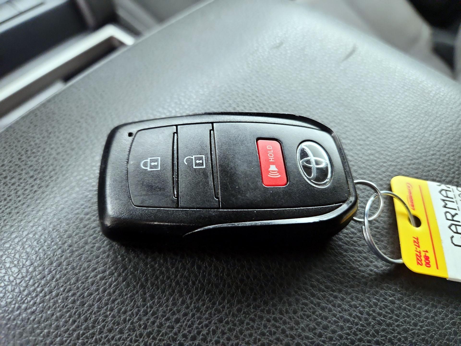 Thumbnail: 2025 Toyota Tacoma - 18