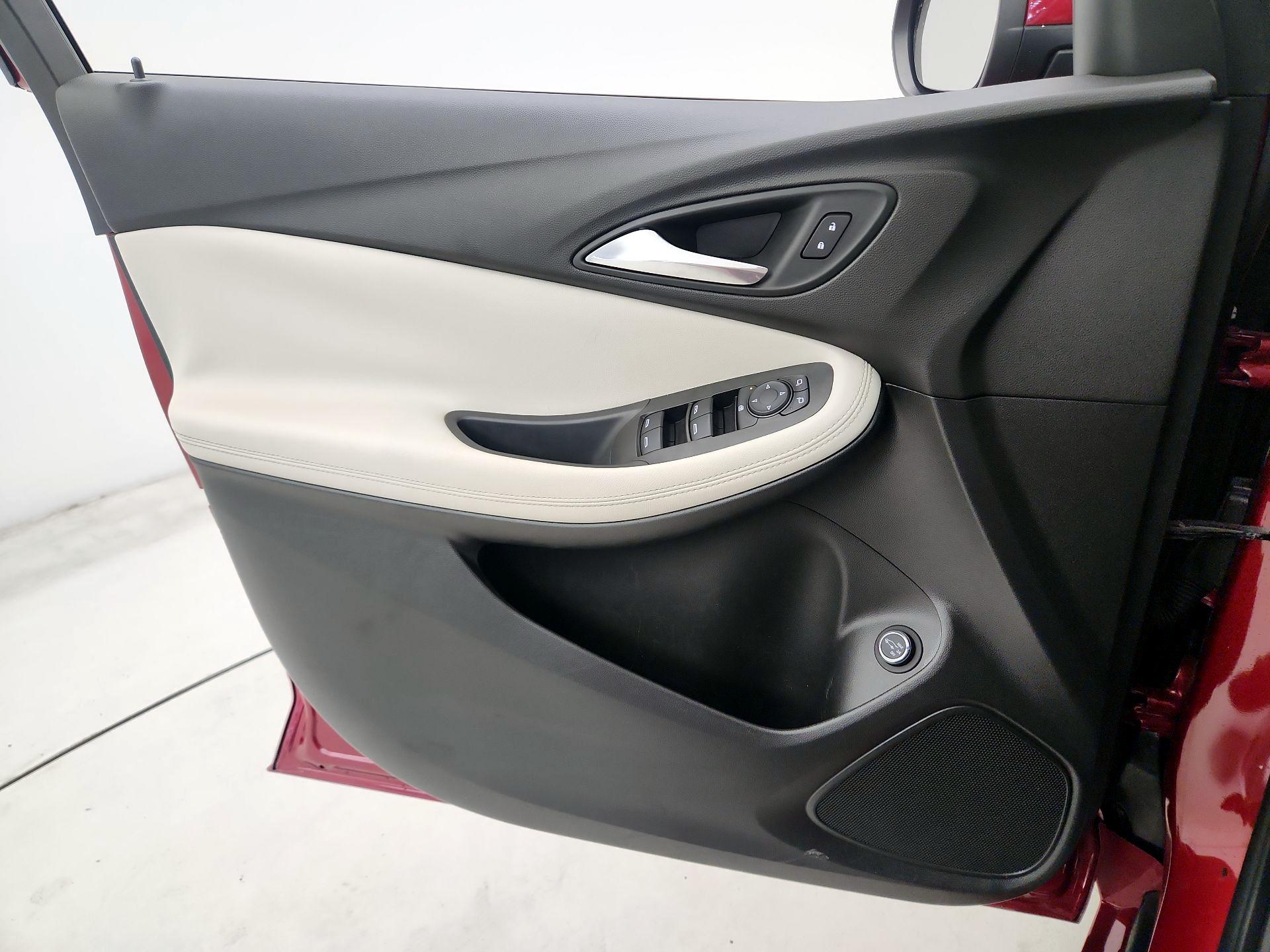 Thumbnail: 2020 Buick Encore GX - 12