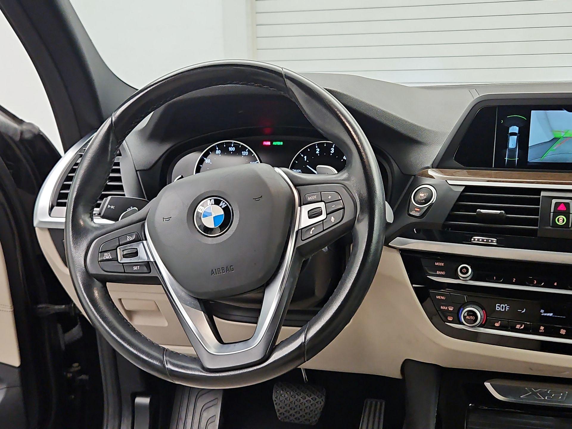 Thumbnail: 2019 BMW X3 - 10