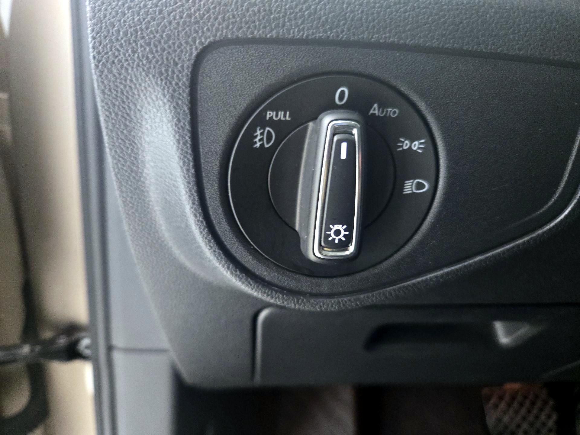 Thumbnail: 2018 Volkswagen Atlas - 13