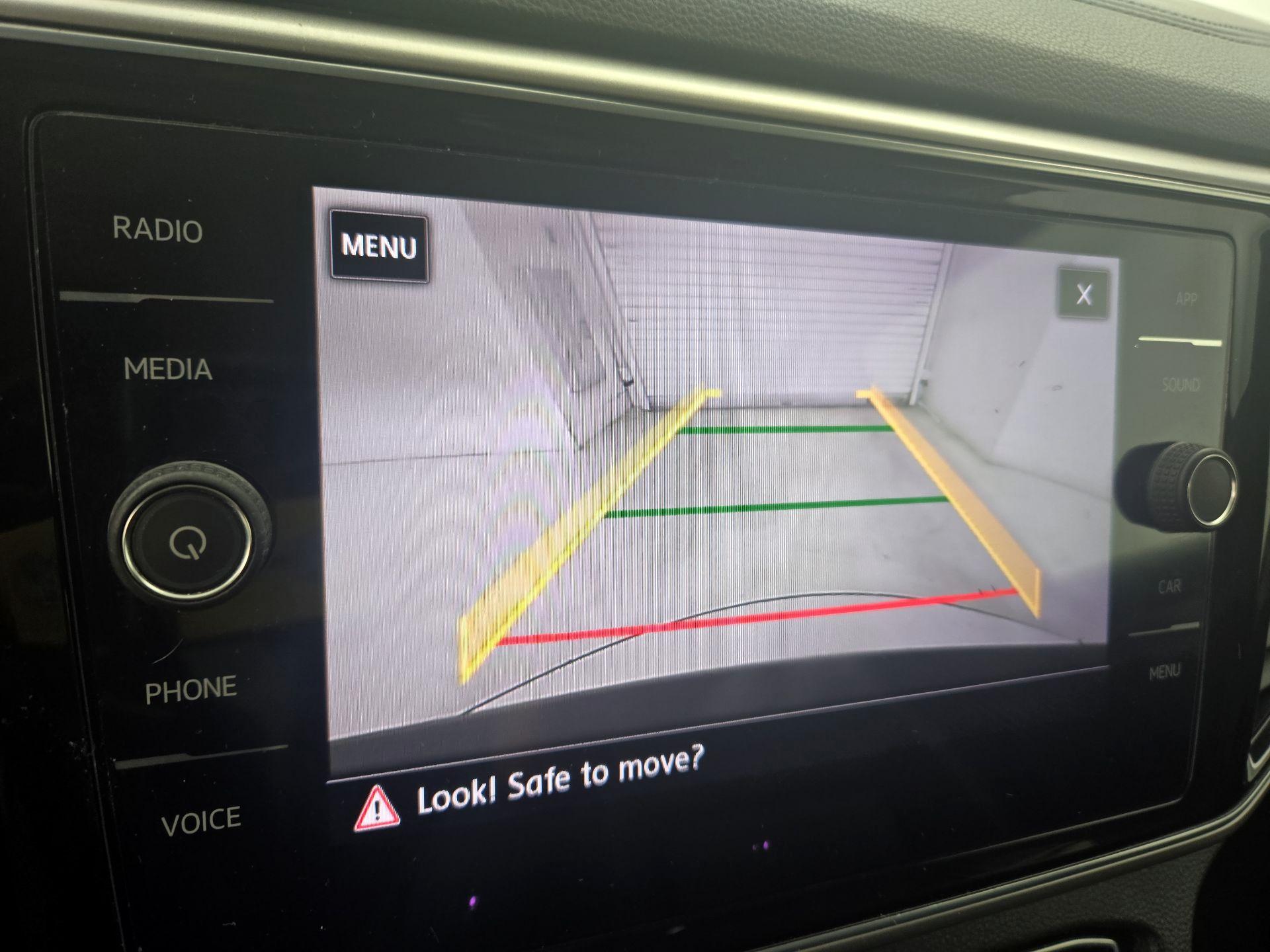 Thumbnail: 2018 Volkswagen Atlas - 14