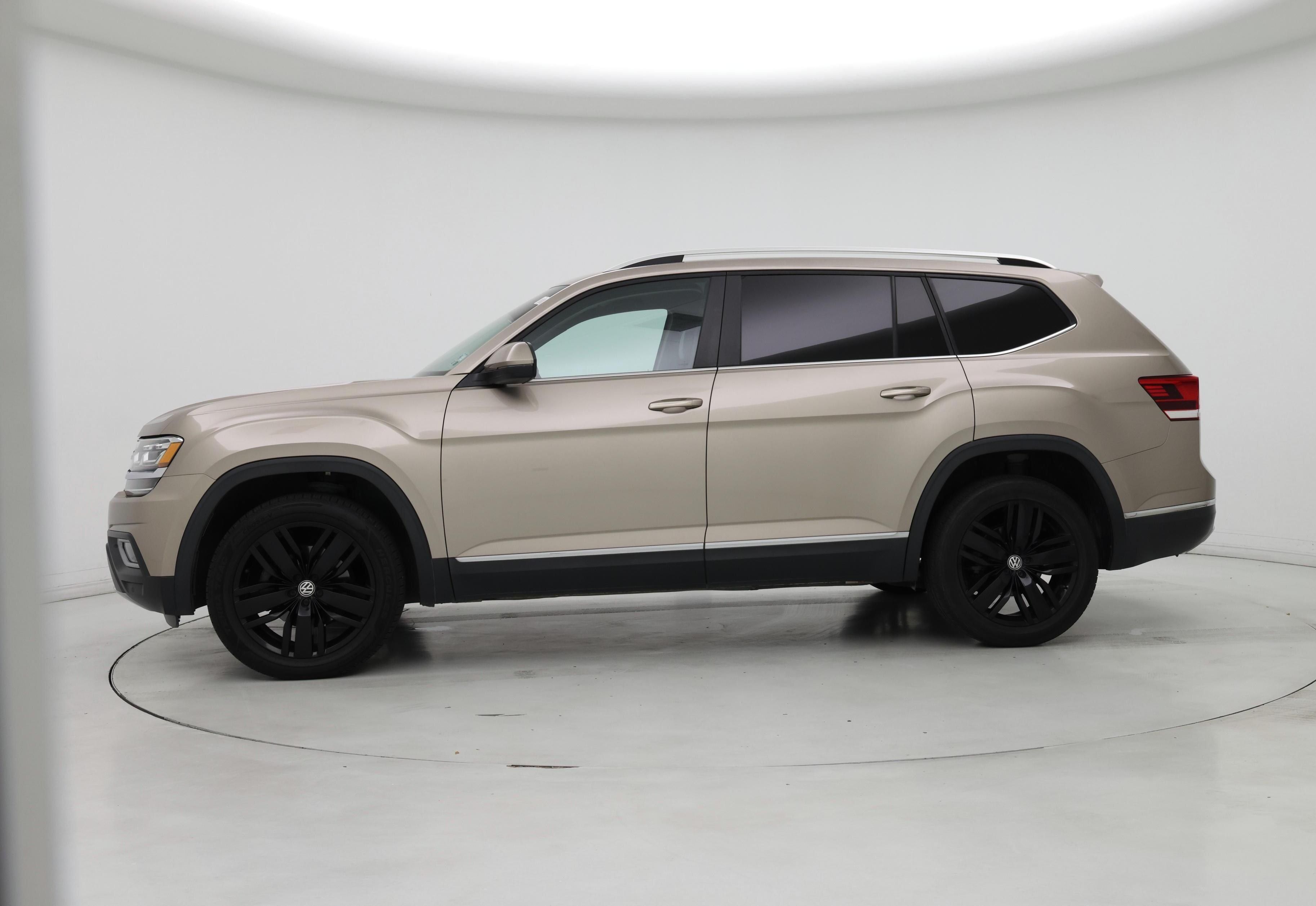 Thumbnail: 2018 Volkswagen Atlas - 3