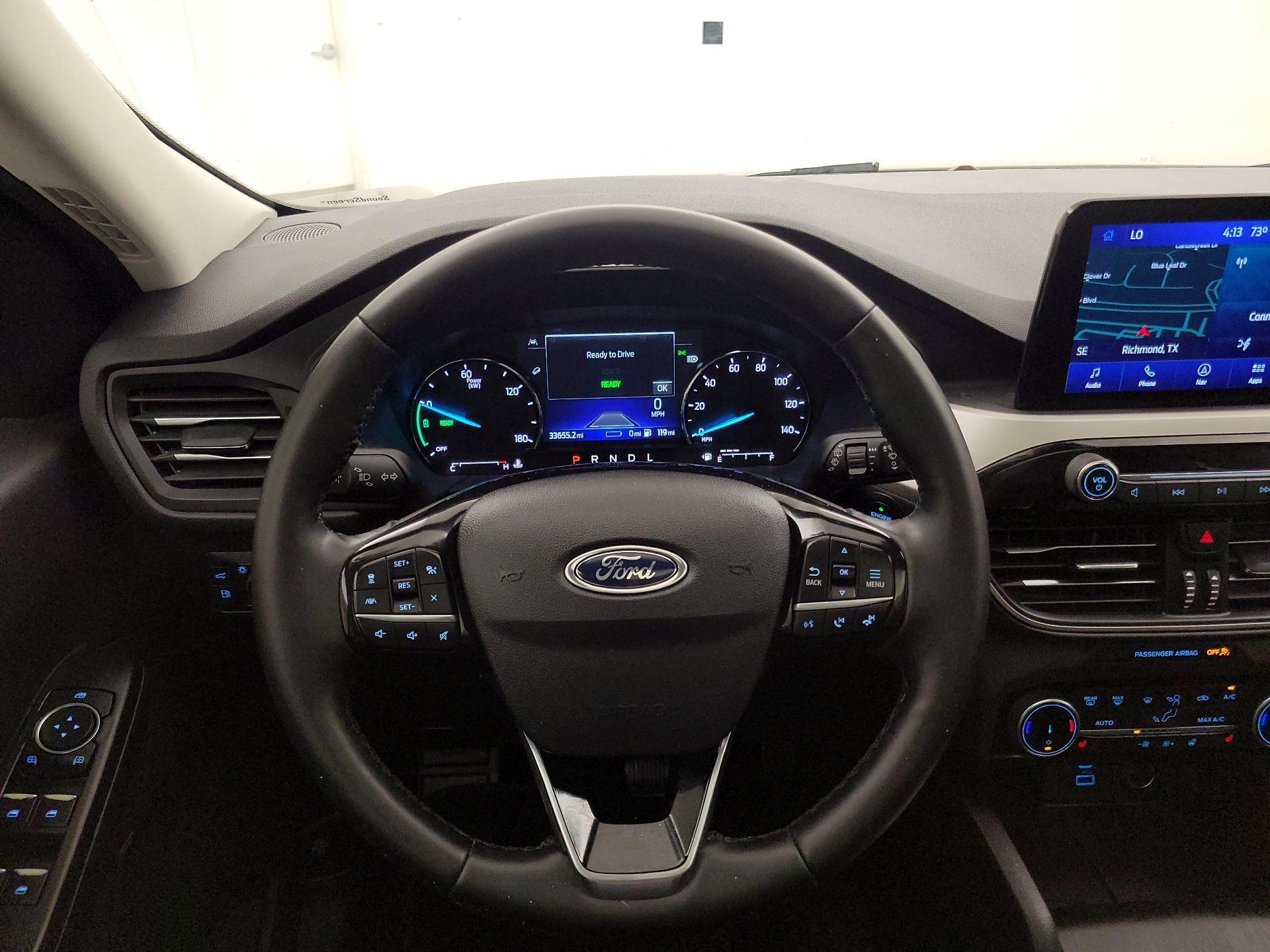 Thumbnail: 2022 Ford Escape - 10