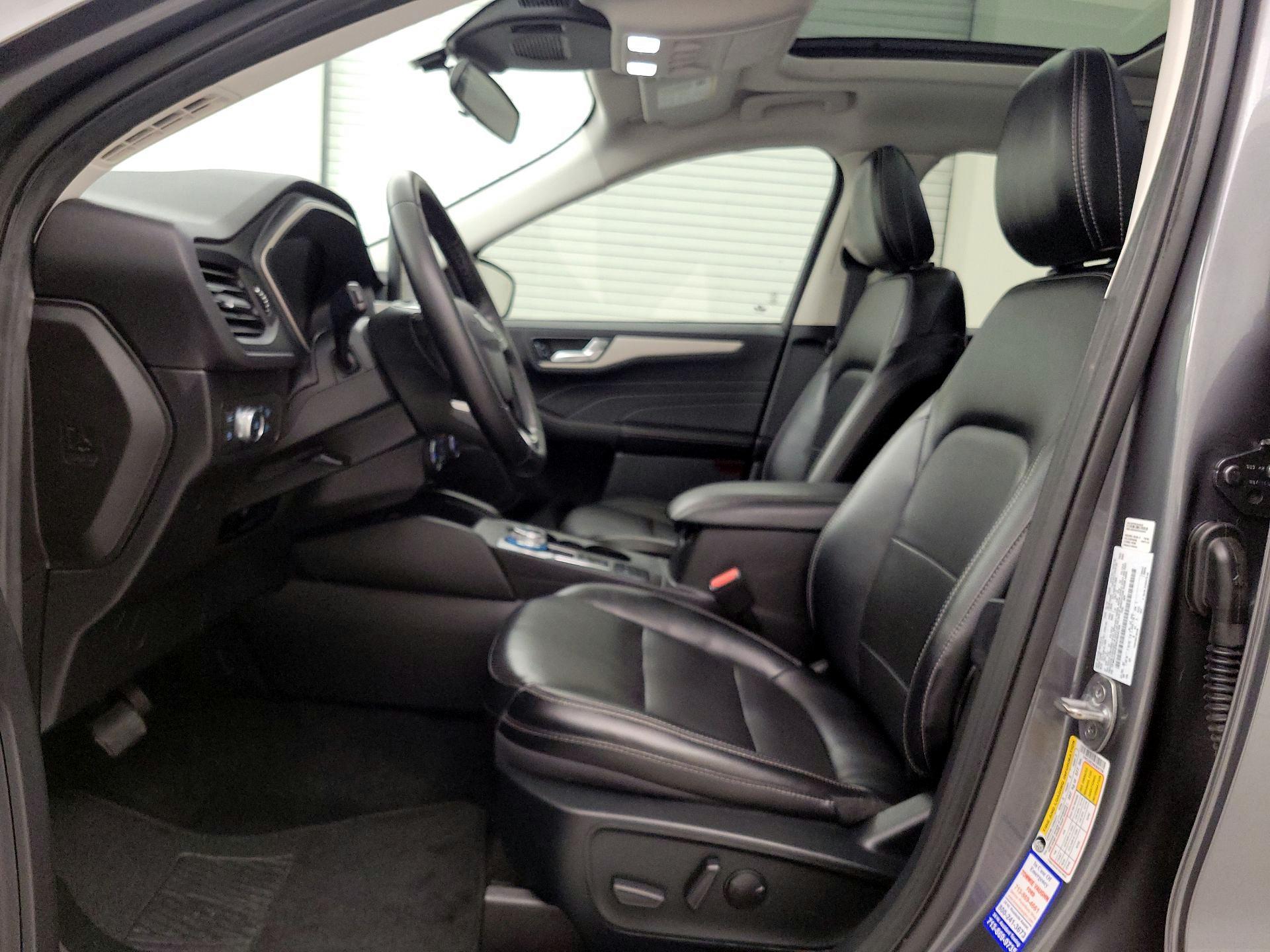 Thumbnail: 2022 Ford Escape - 11