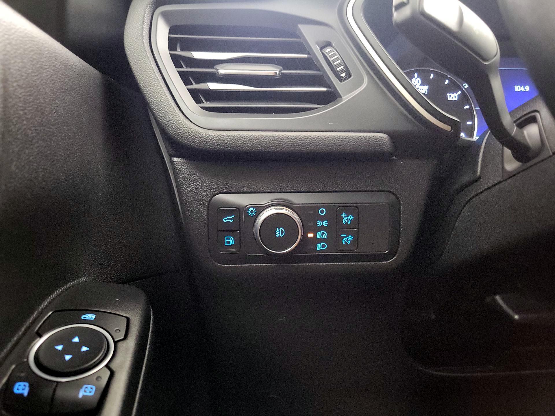 Thumbnail: 2022 Ford Escape - 13